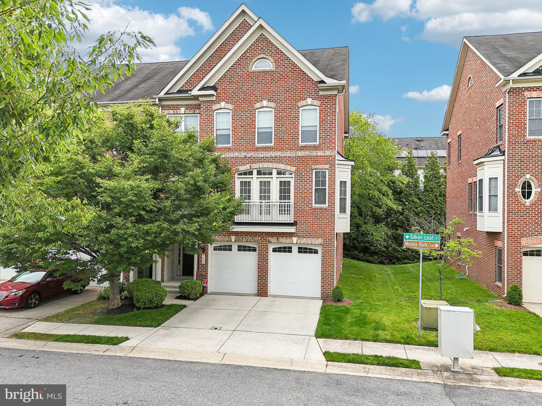 9602 SILKEN LEAF COURT