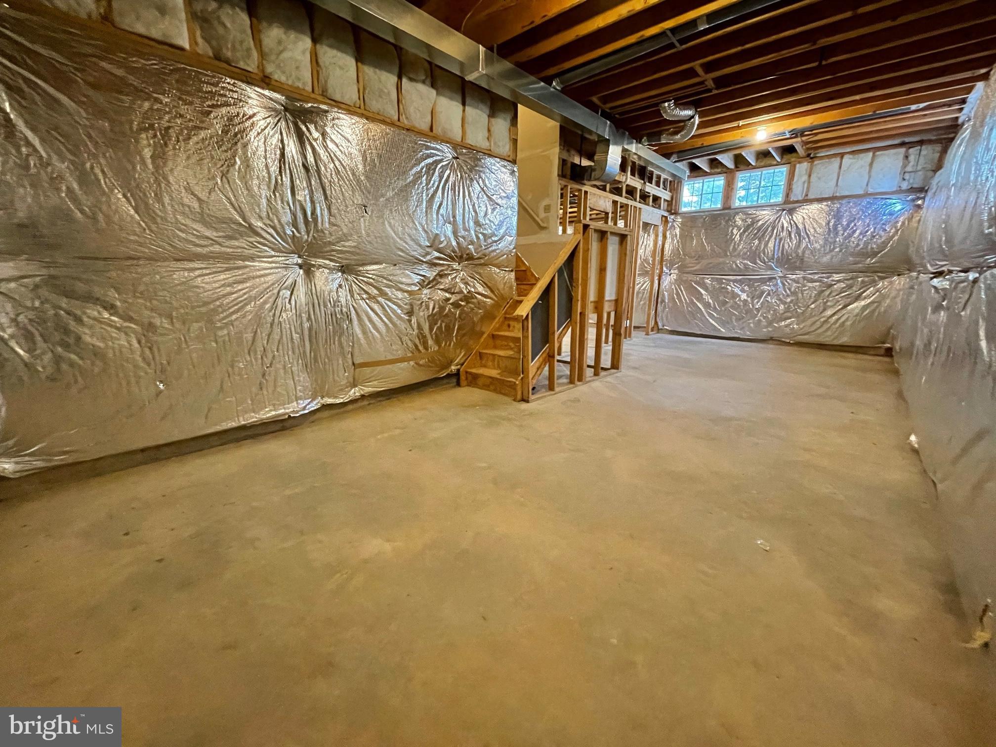 HICKORY HILLS NORTH - Residential Lease