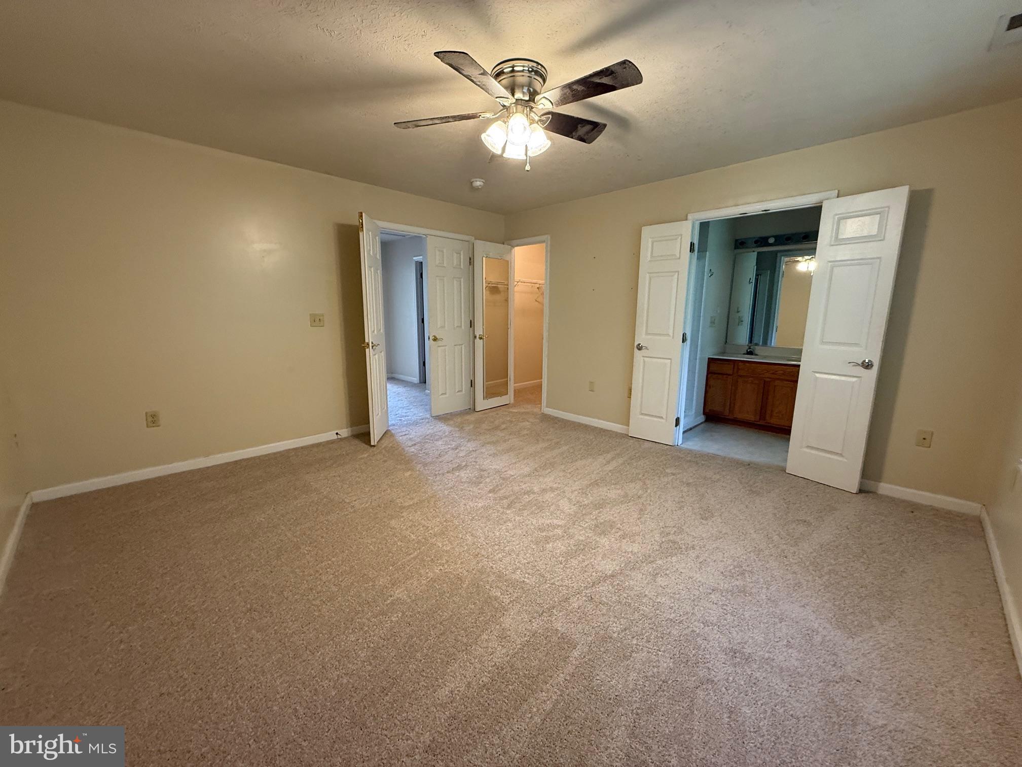 HICKORY HILLS NORTH - Residential Lease