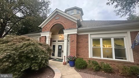 12919 ALTON SQUARE 203 HERNDON VA 20170