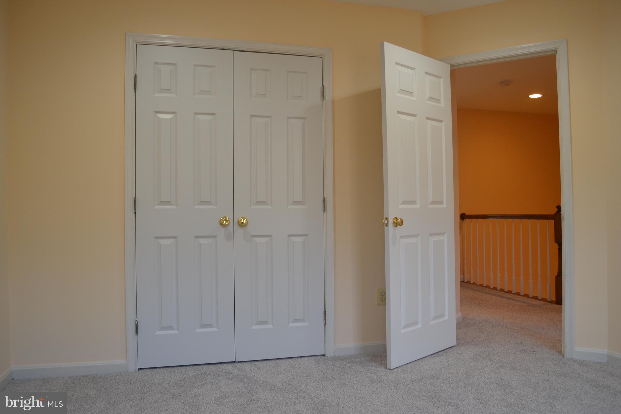 VIRGINIA CENTER - Residential Lease