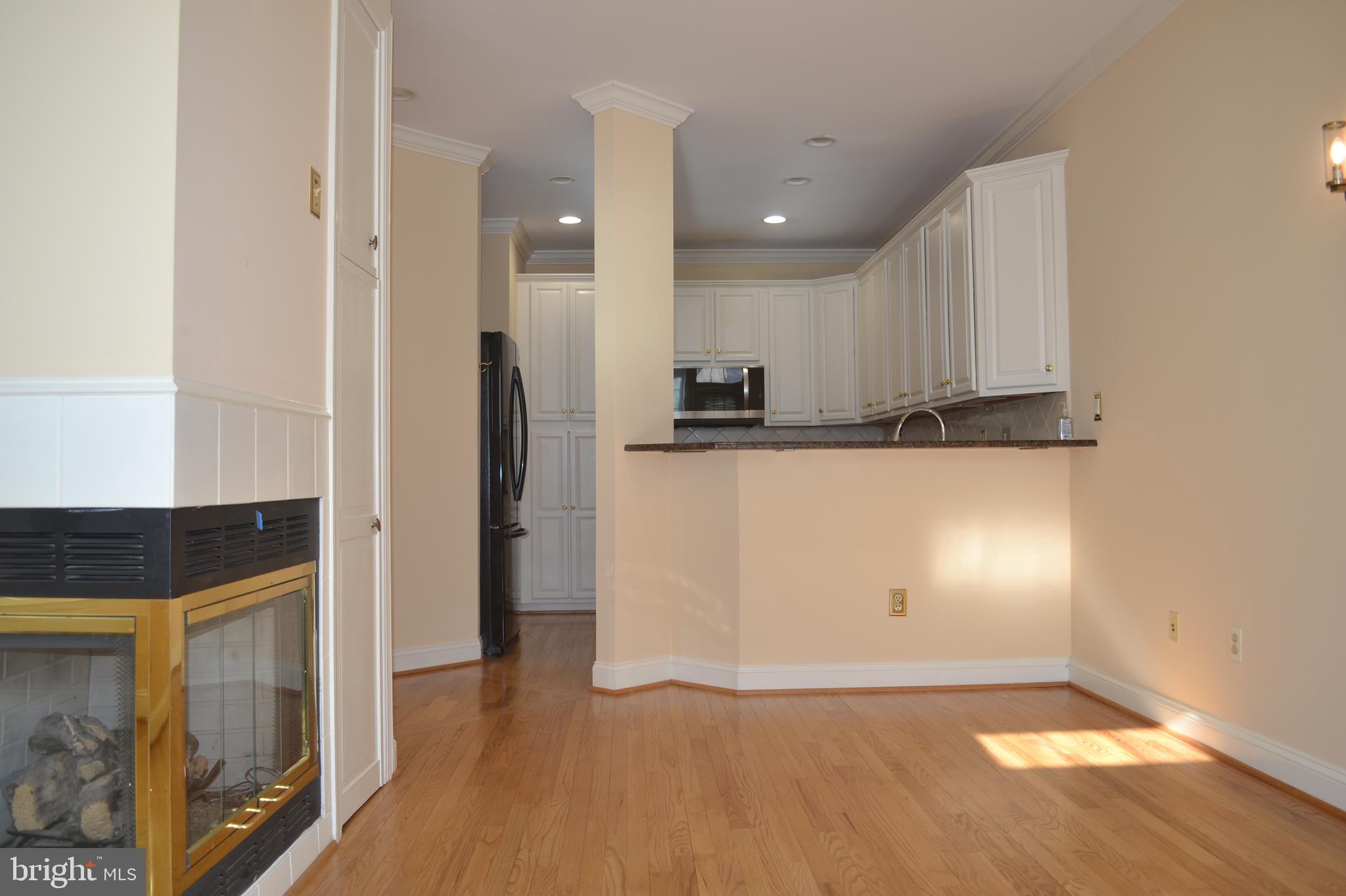 VIRGINIA CENTER - Residential Lease