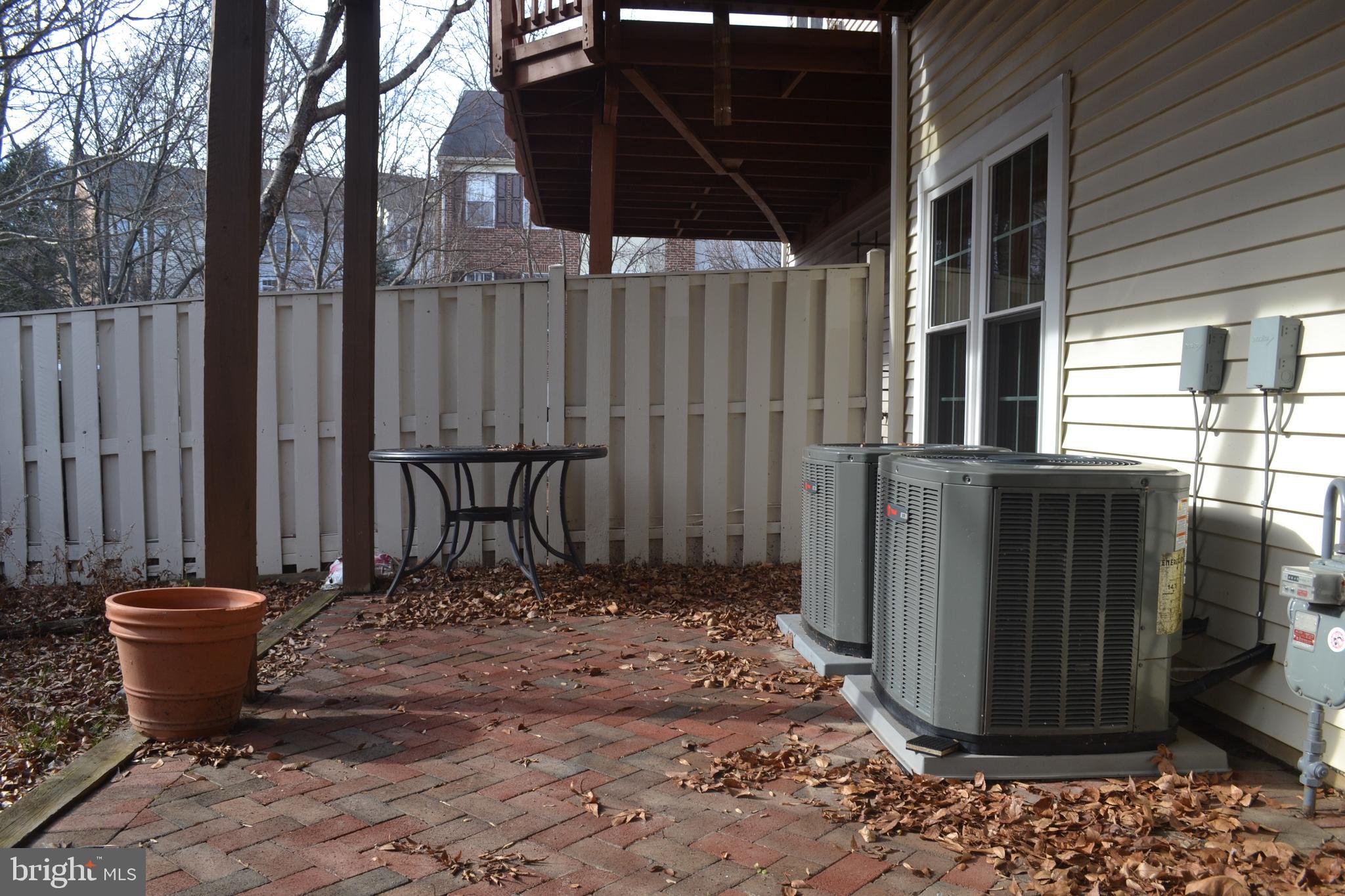 VIRGINIA CENTER - Residential Lease