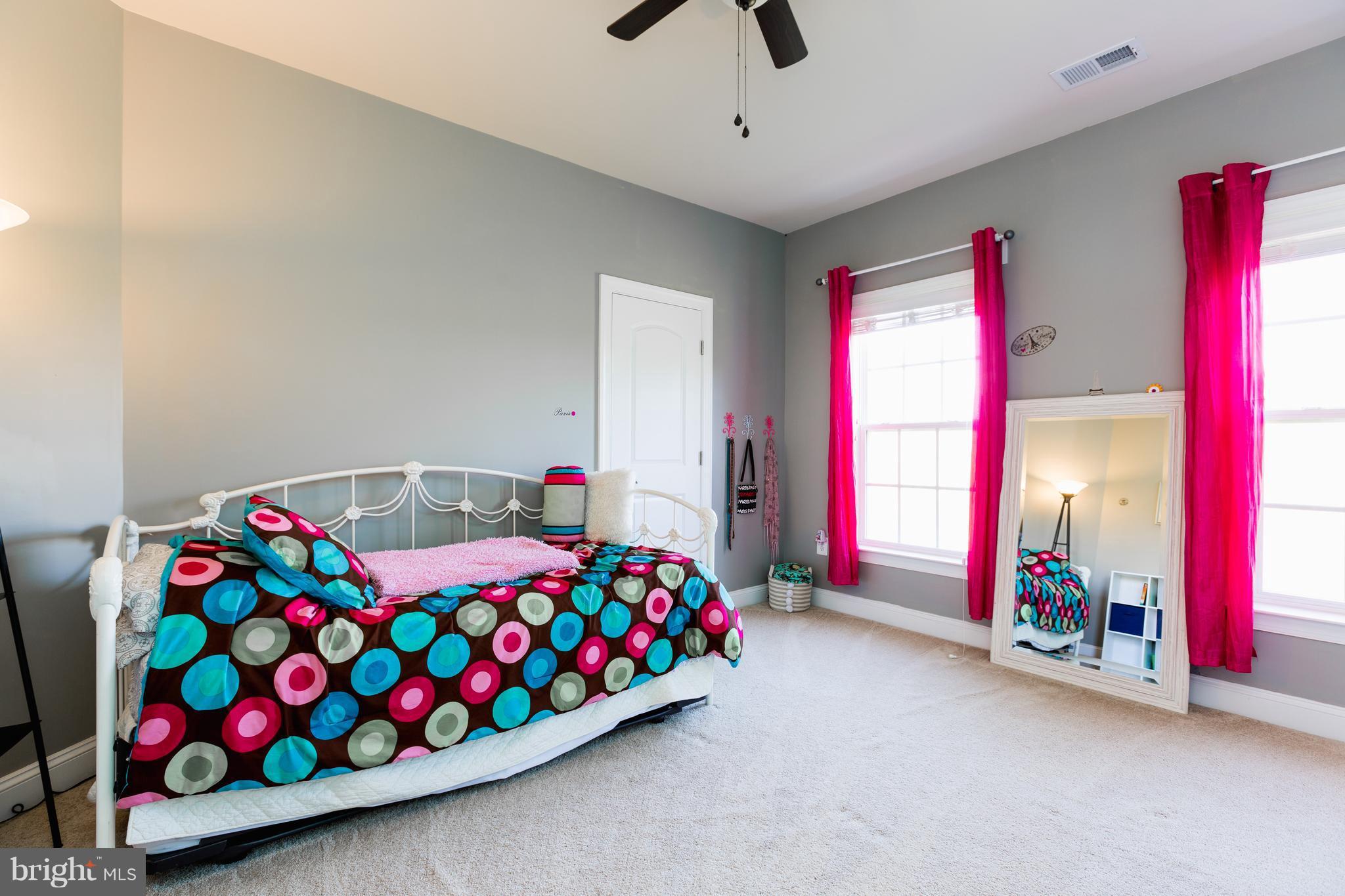 CANBY ROAD - Residential