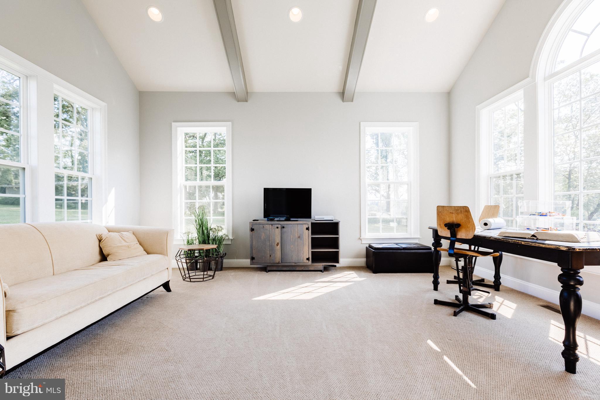 CANBY ROAD - Residential