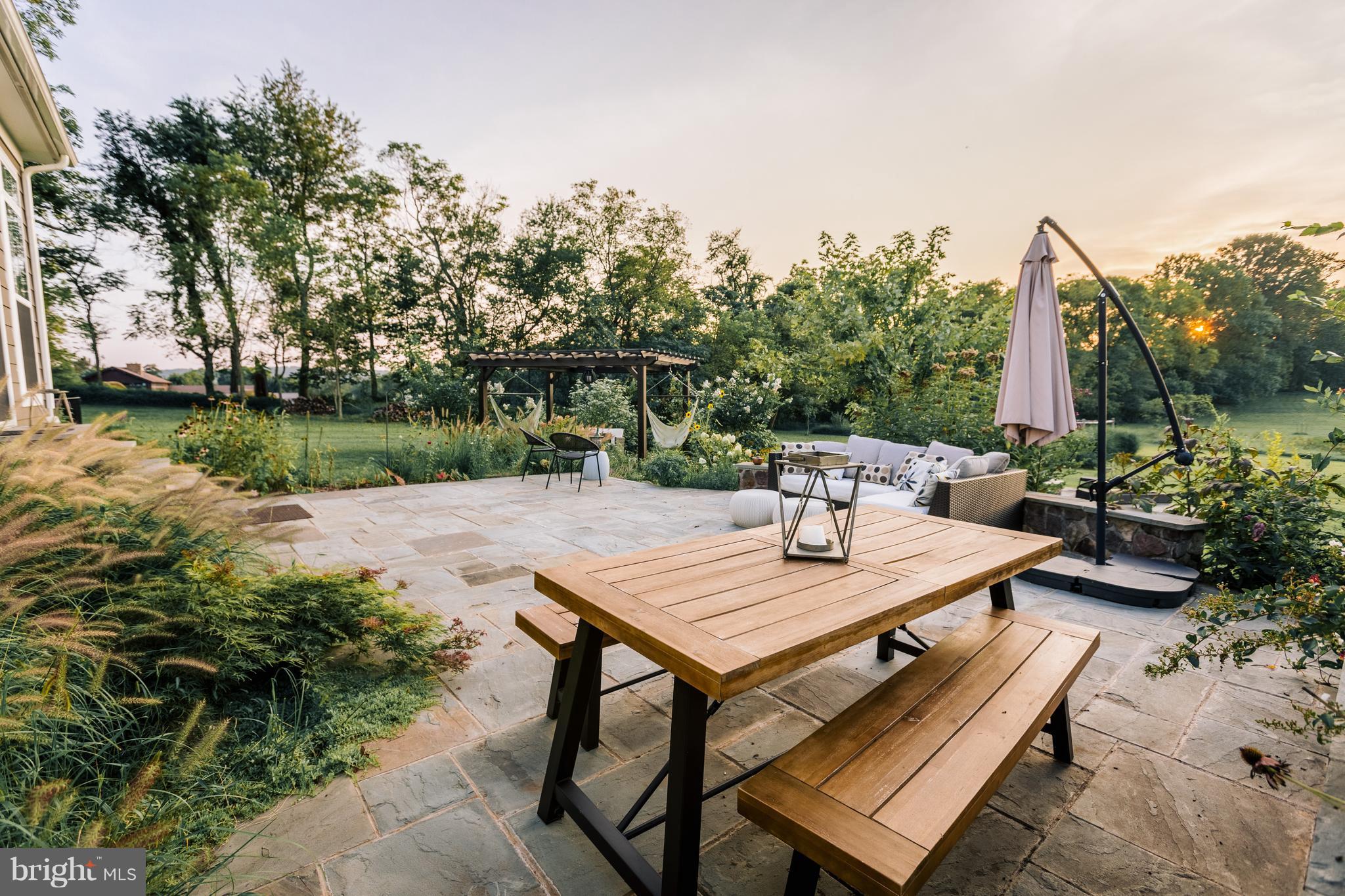 CANBY ROAD - Residential