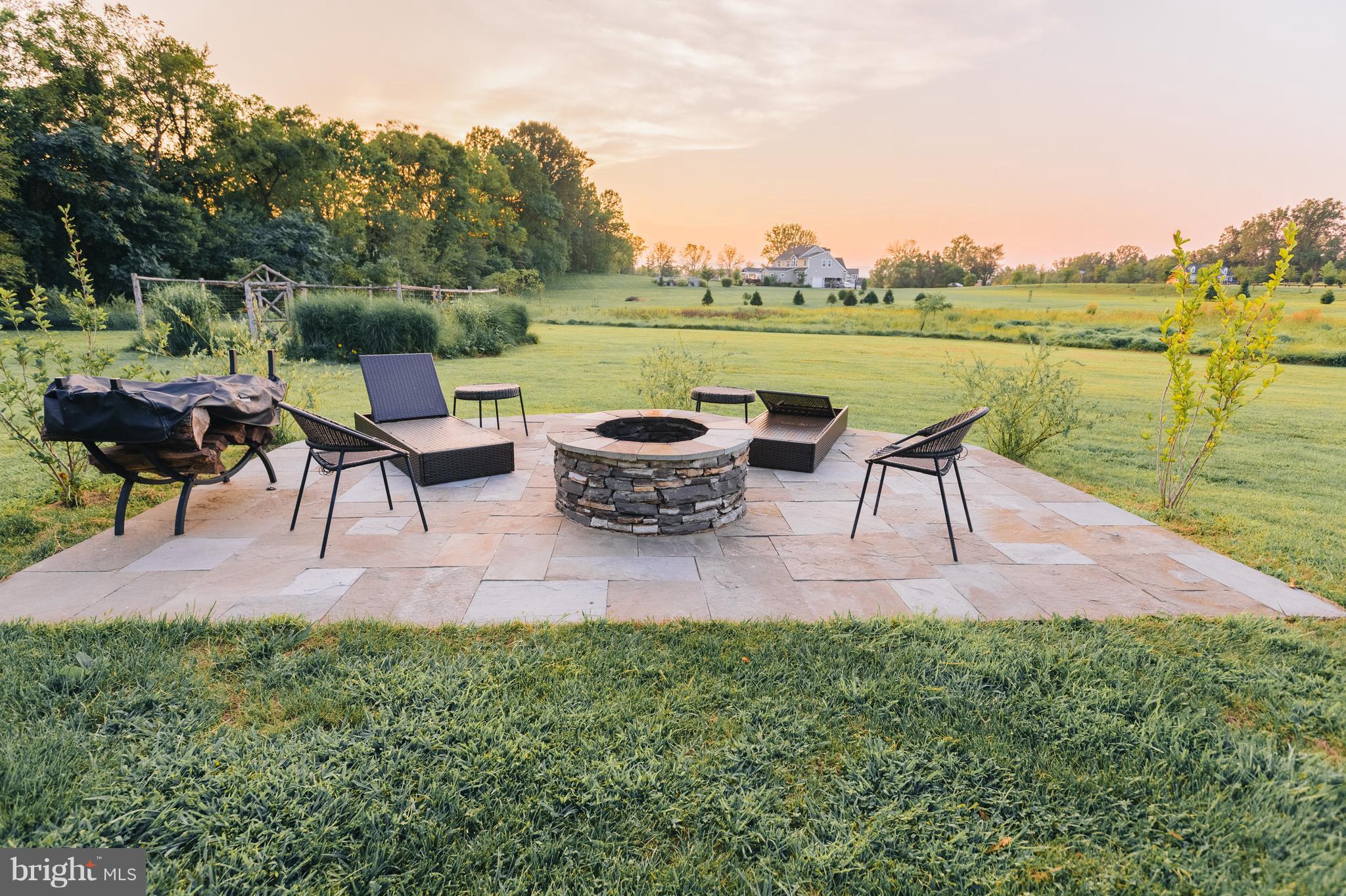 CANBY ROAD - Residential