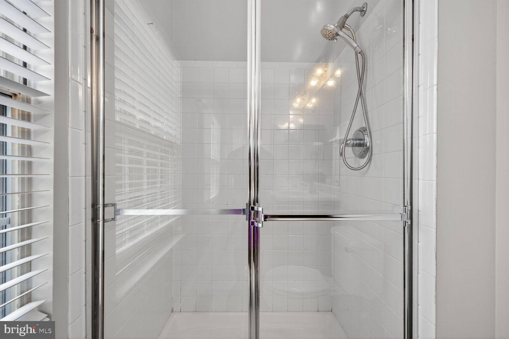 MONARCH RIDGE - Residential