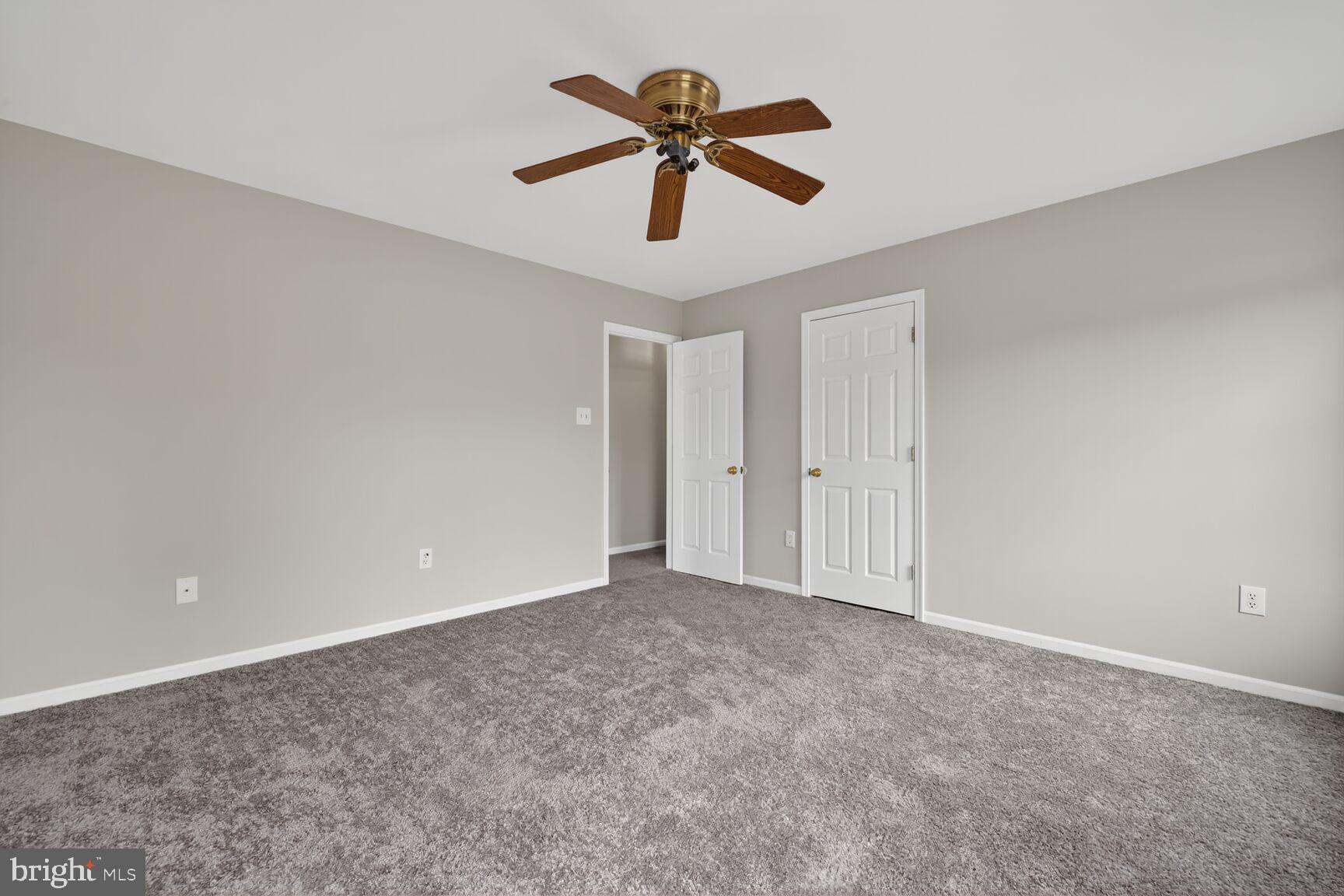 MONARCH RIDGE - Residential