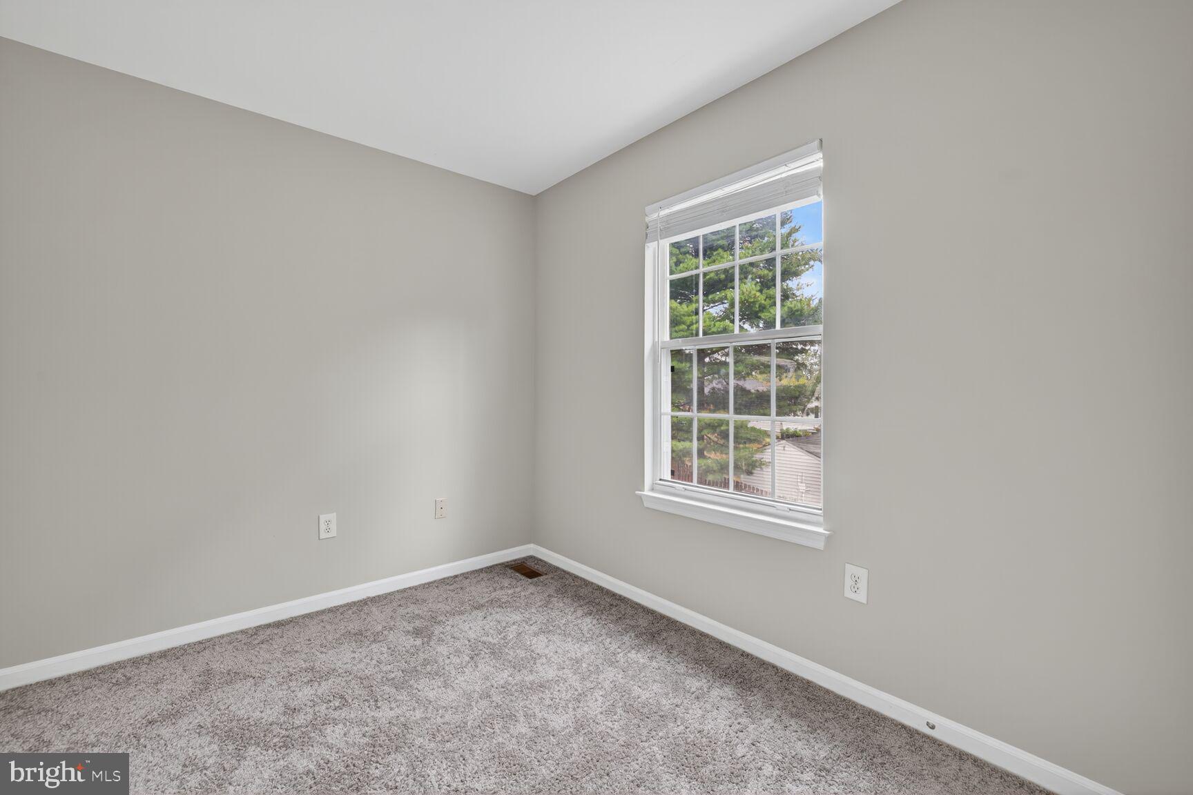 MONARCH RIDGE - Residential