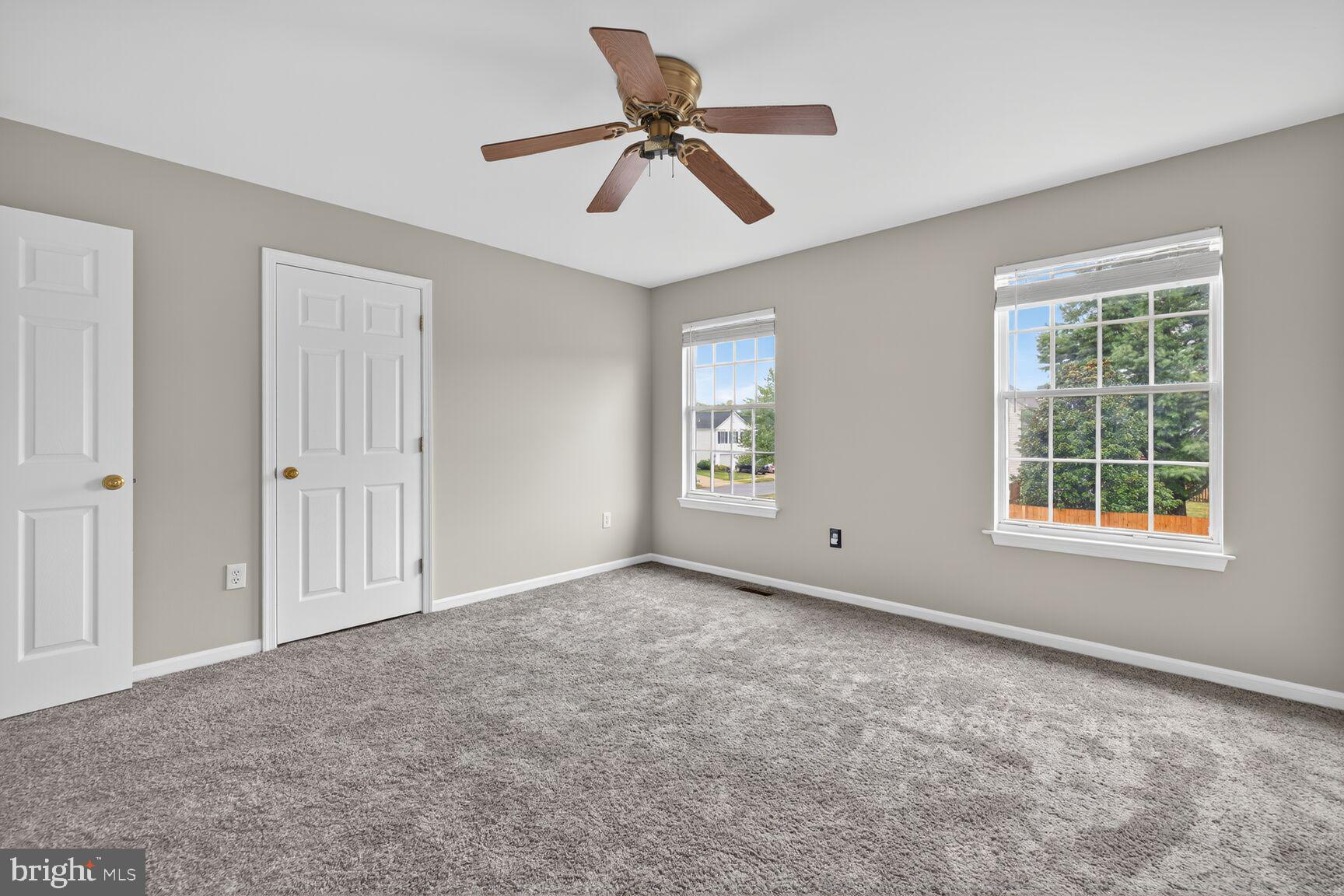 MONARCH RIDGE - Residential