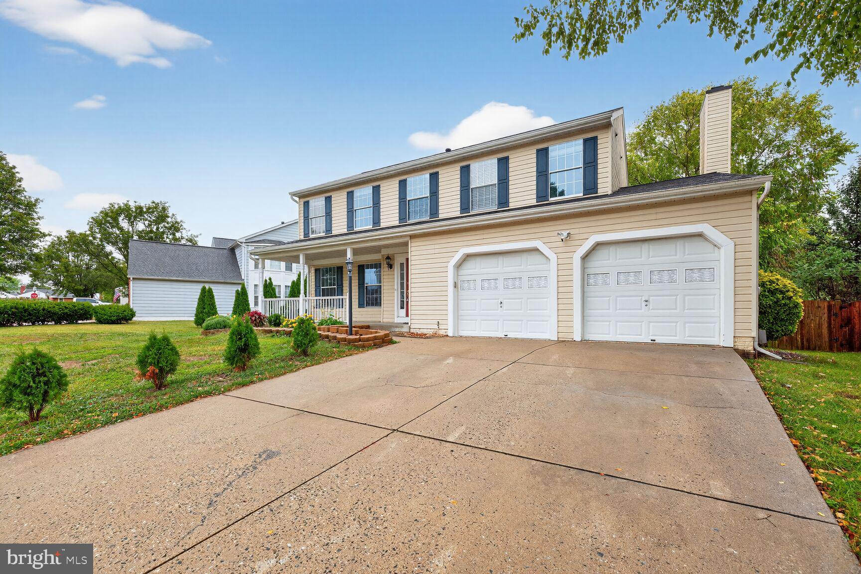 MONARCH RIDGE - Residential