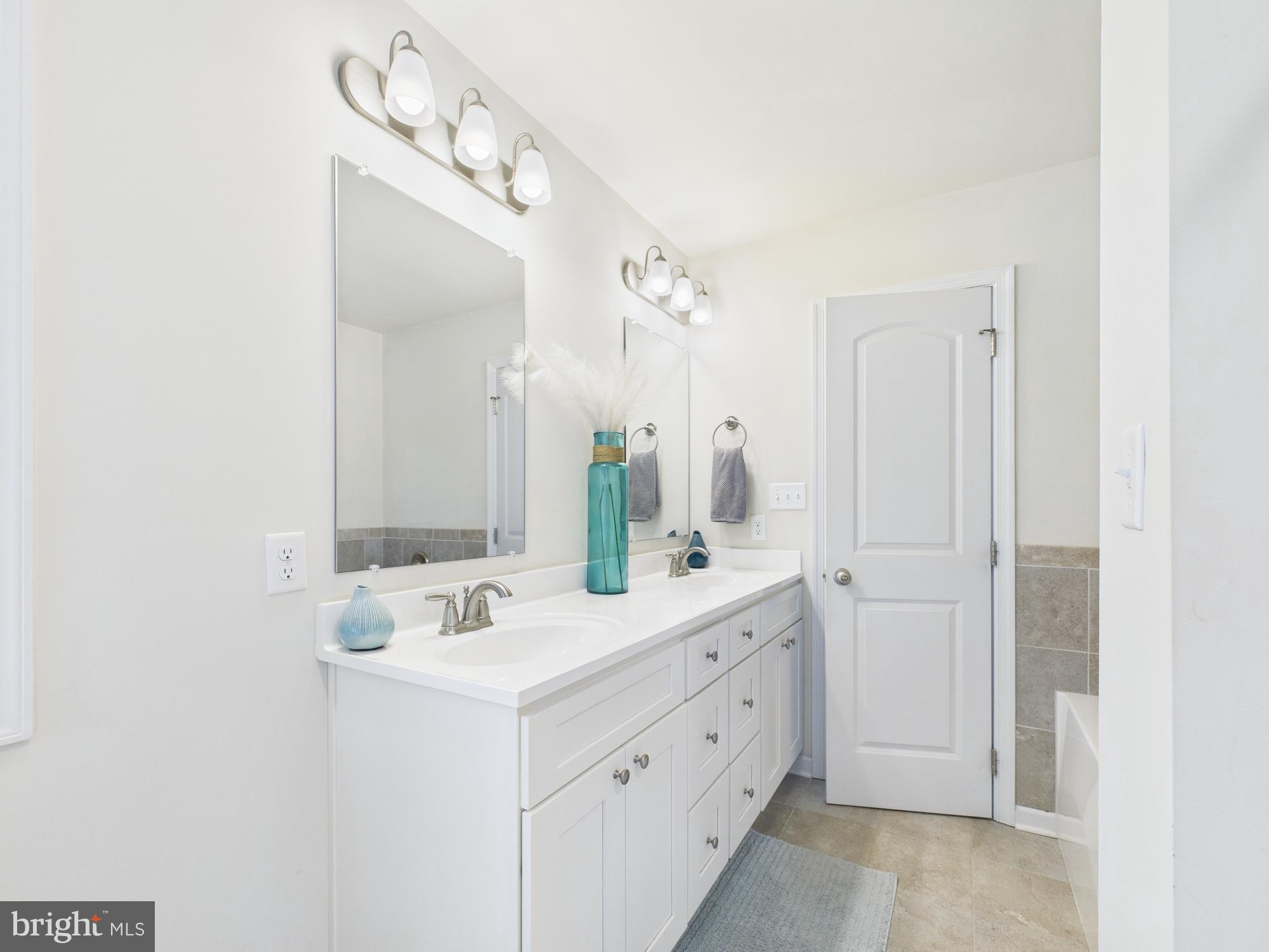 GREAT OAKS RETREAT - Residential