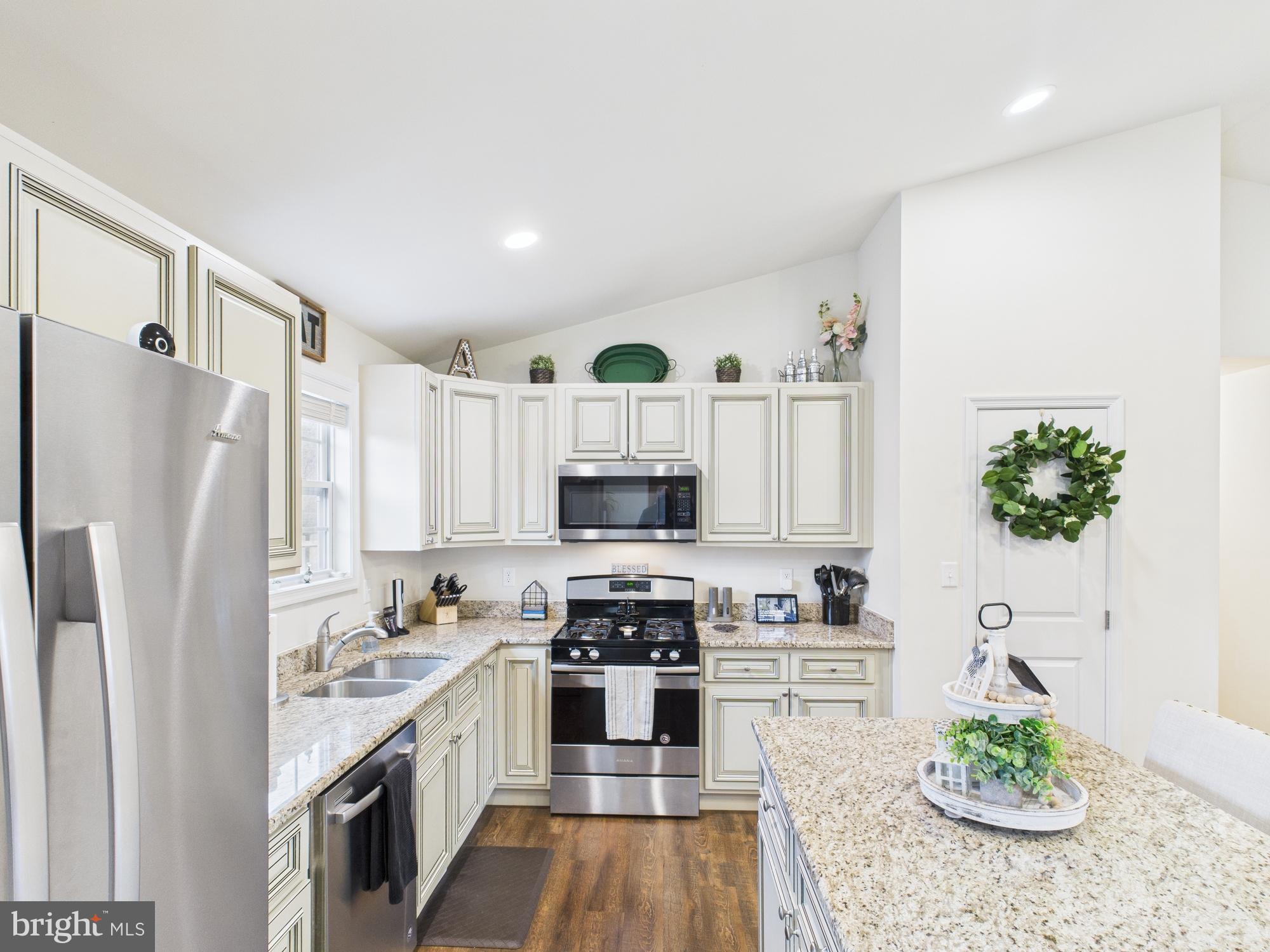 GREAT OAKS RETREAT - Residential