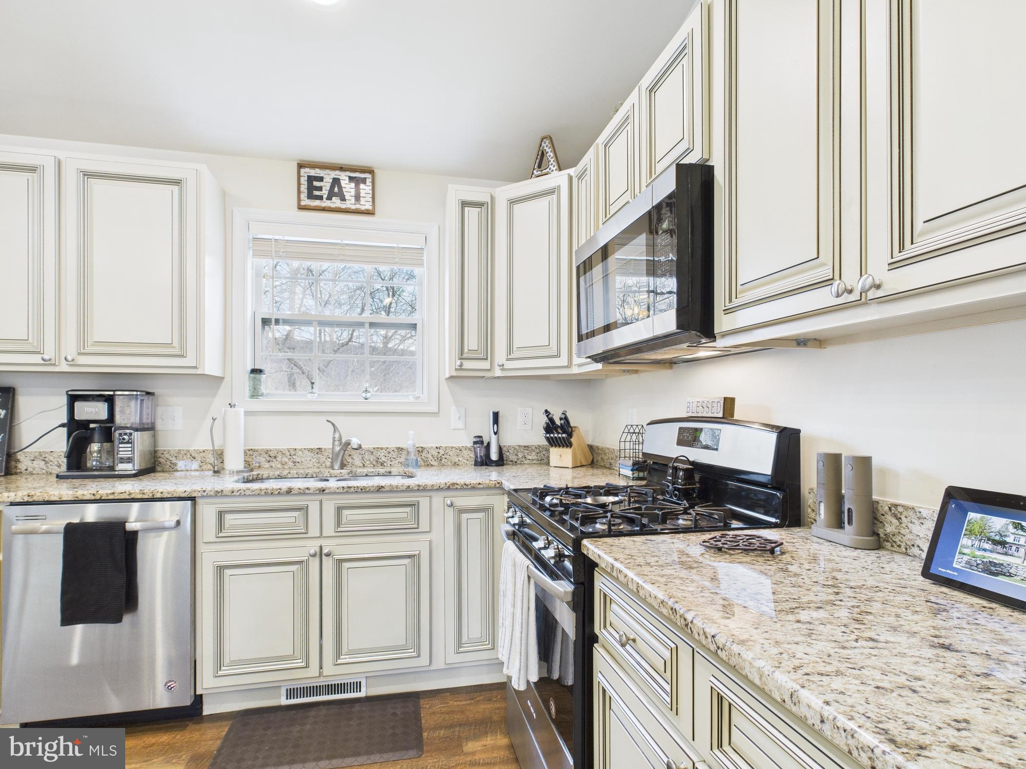 GREAT OAKS RETREAT - Residential