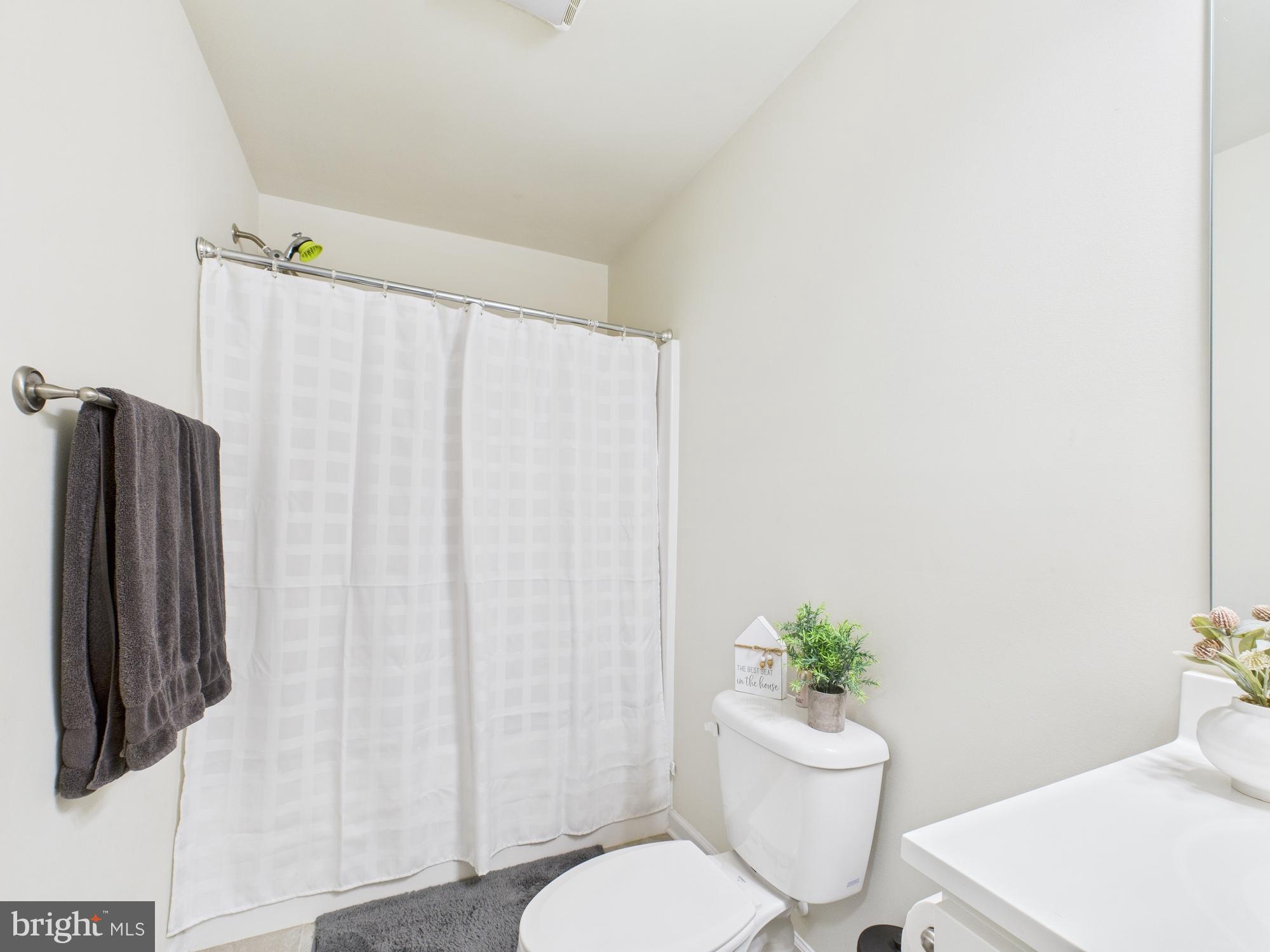 GREAT OAKS RETREAT - Residential