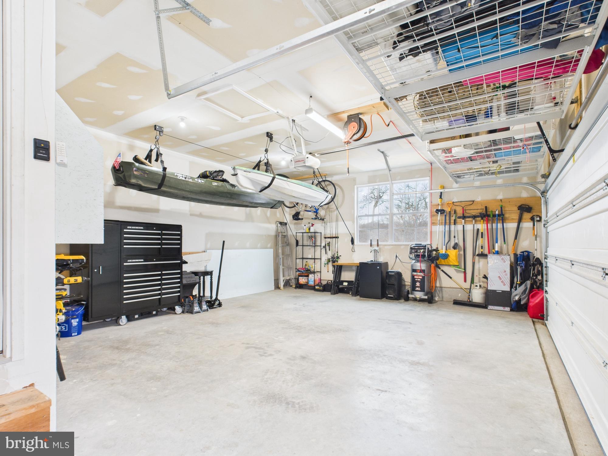 GREAT OAKS RETREAT - Residential