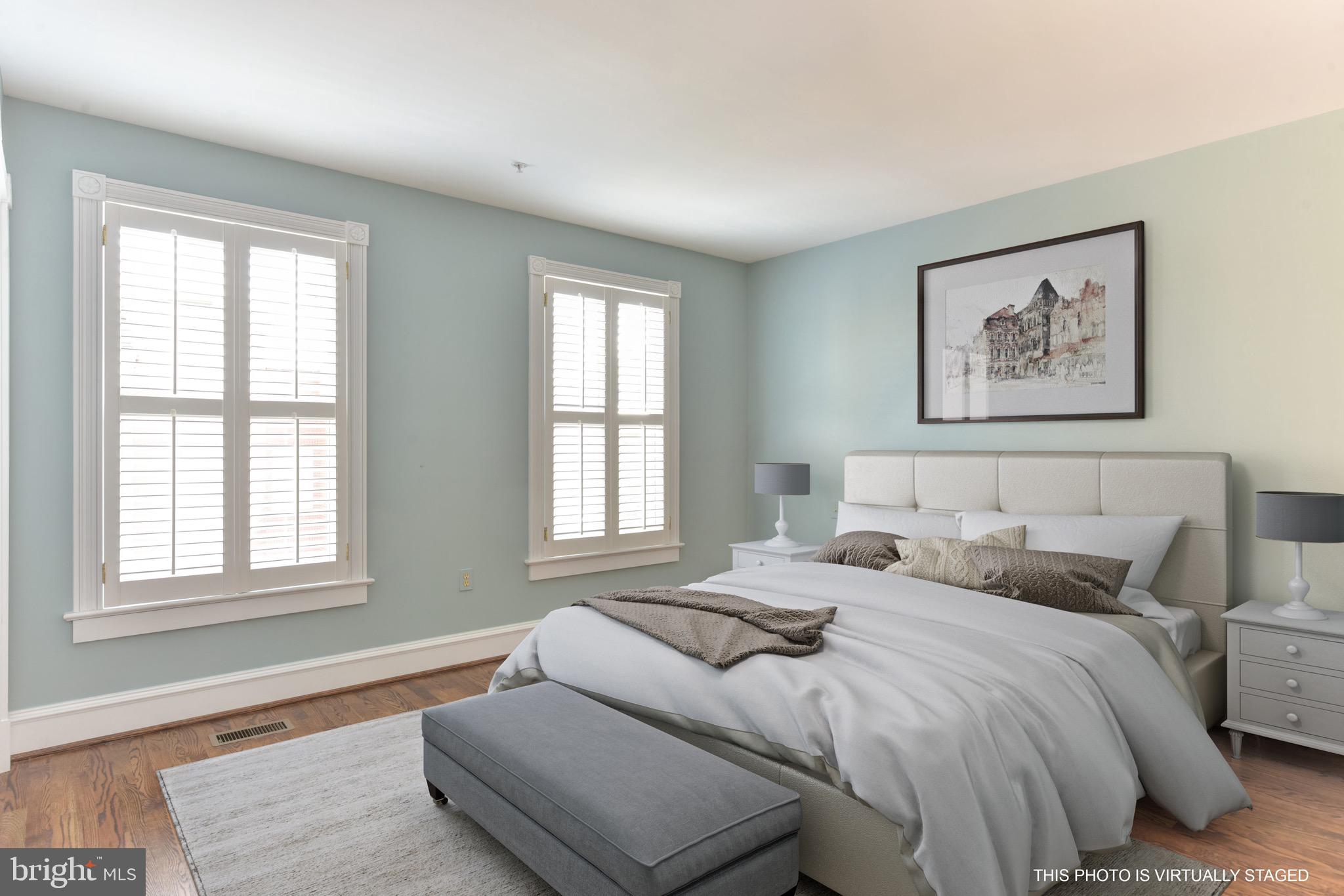 BACKYARD BOATS - Residential