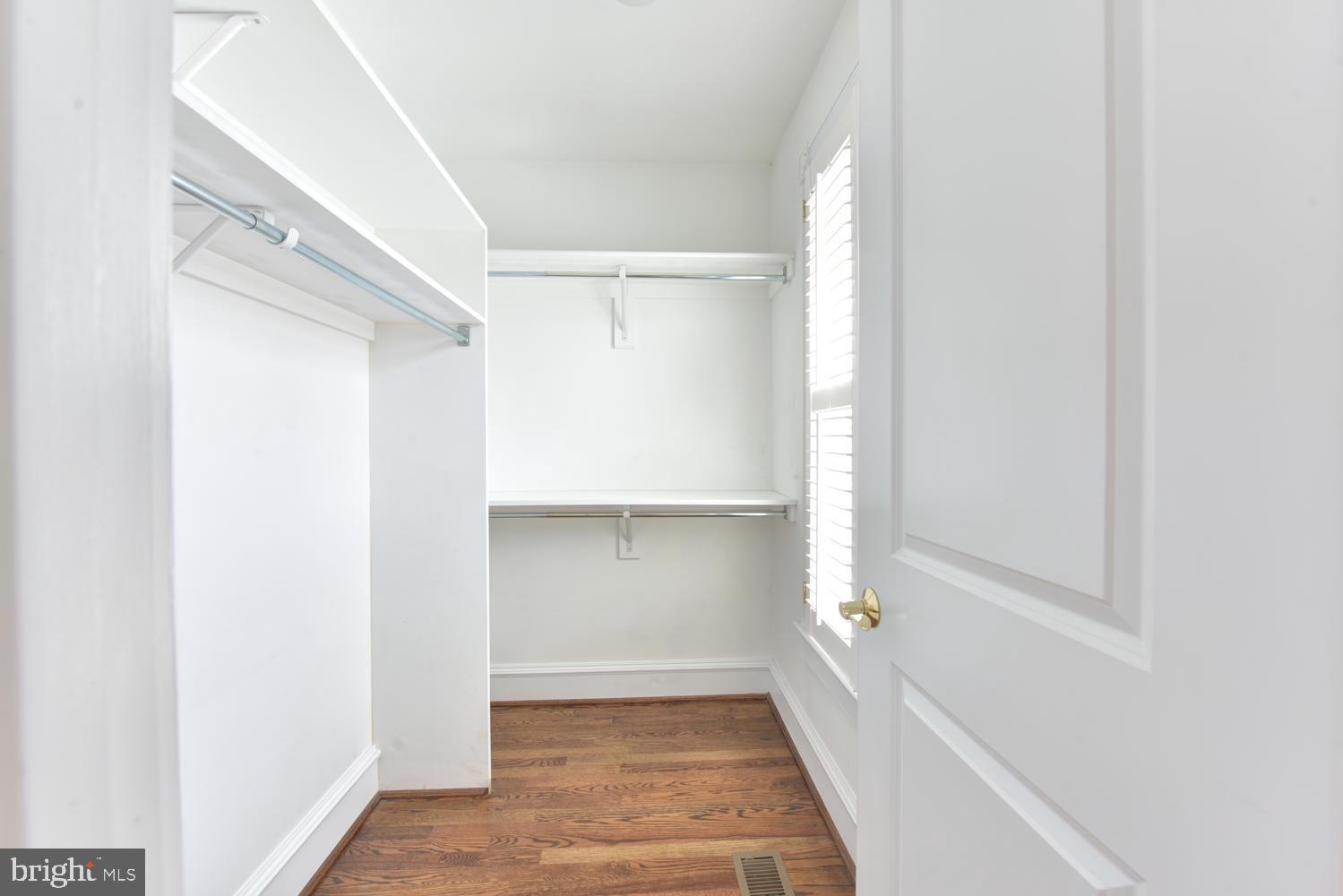 BACKYARD BOATS - Residential