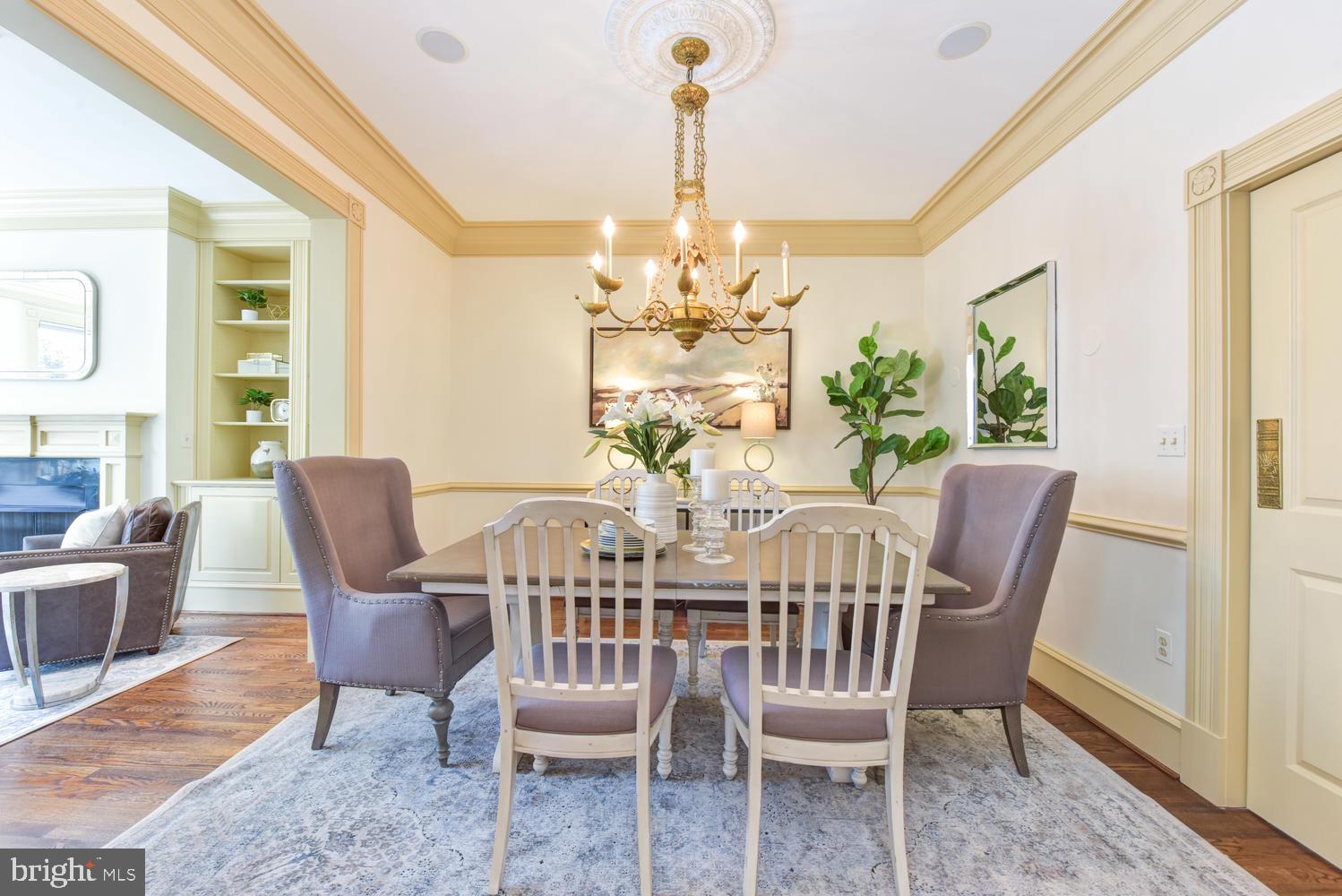 BACKYARD BOATS - Residential