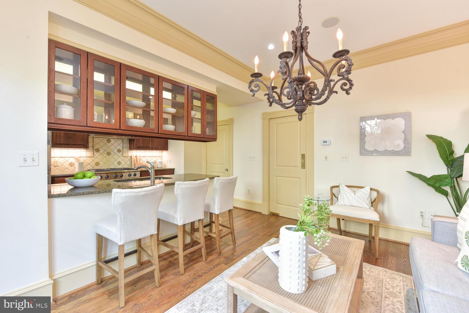 BACKYARD BOATS - Residential