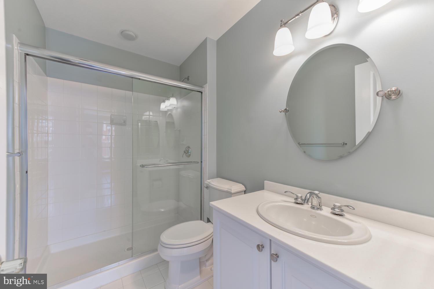 BACKYARD BOATS - Residential