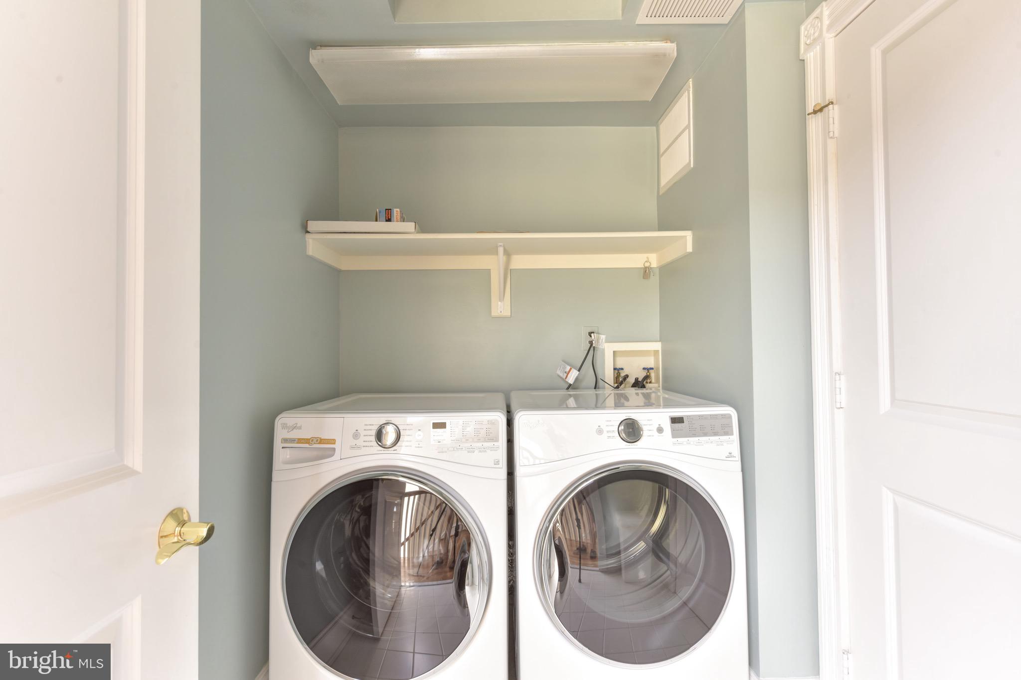 BACKYARD BOATS - Residential