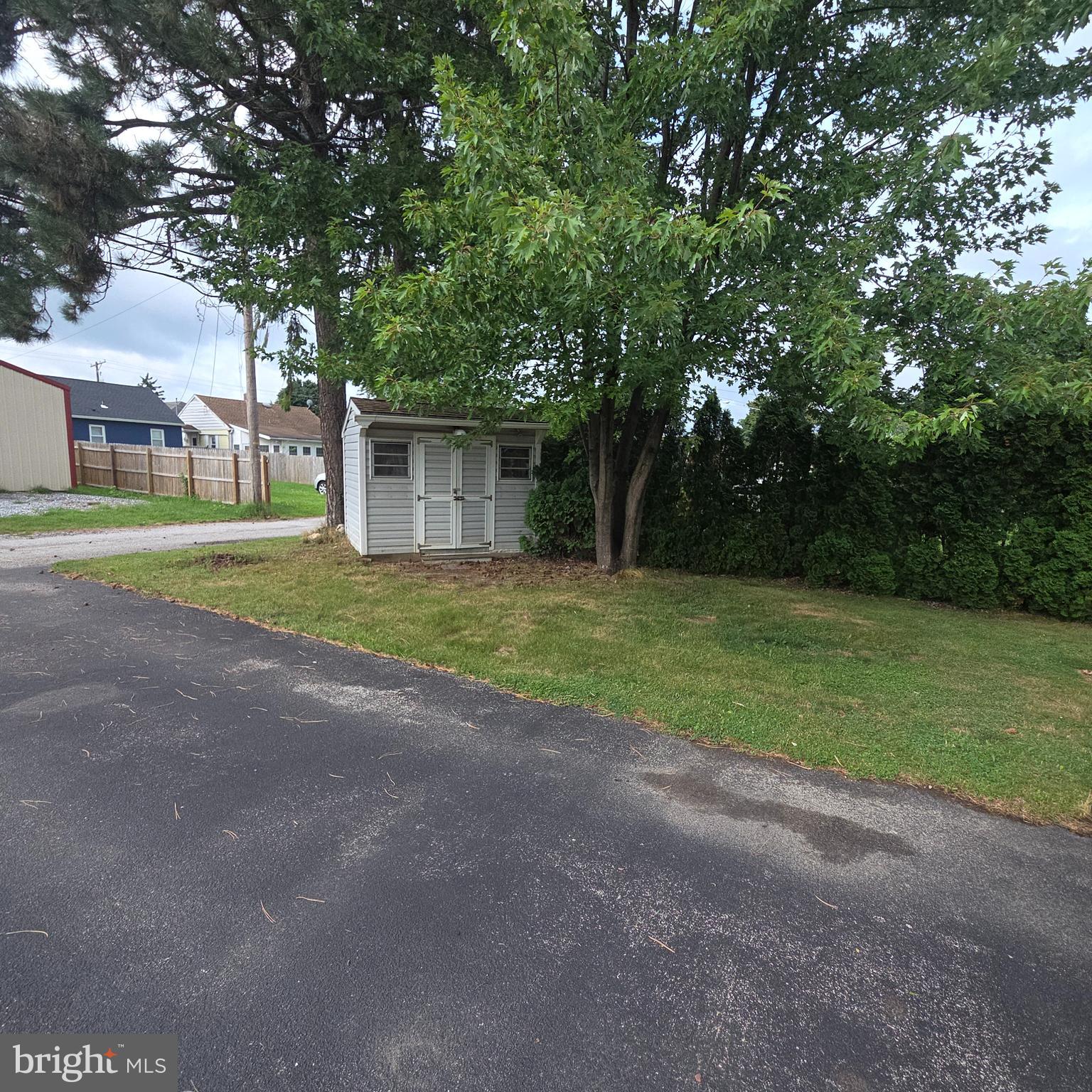 1232 ELM STREET