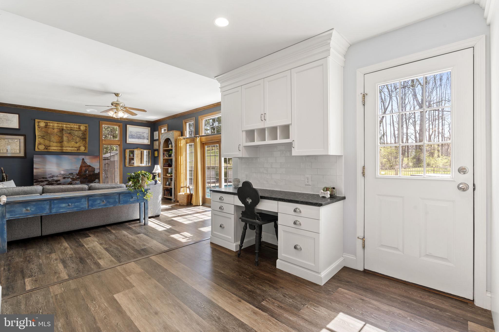 COVENTRYSHIRE - Residential