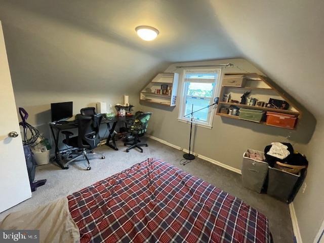 ROSEMONT EAST - Residential