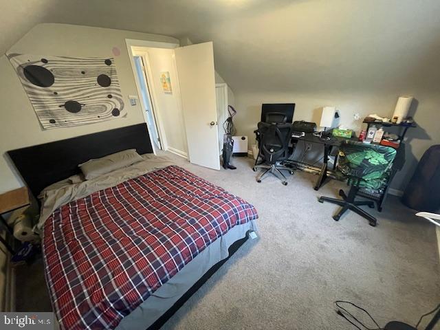 ROSEMONT EAST - Residential