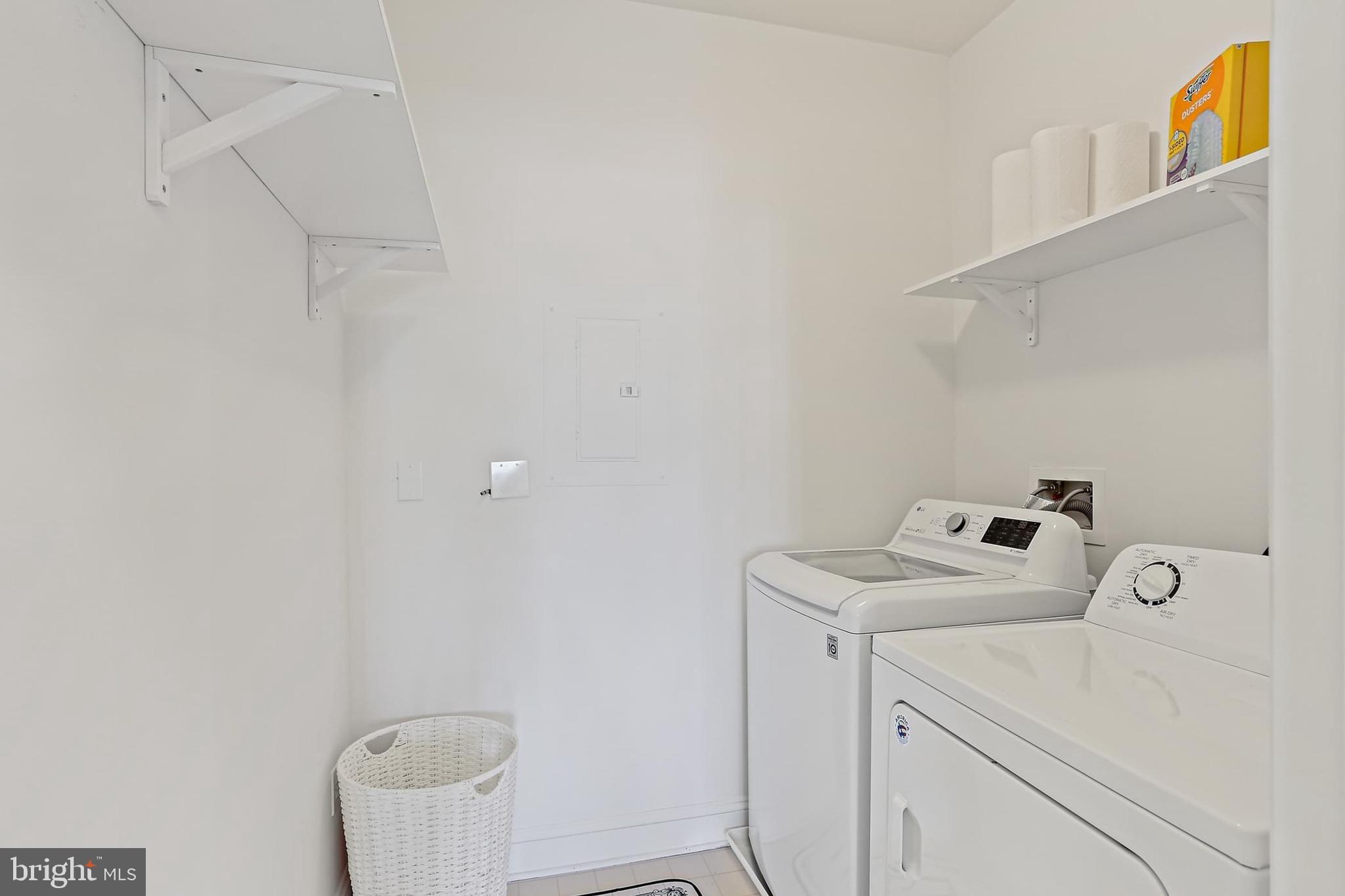 FIELDSTONE - Residential