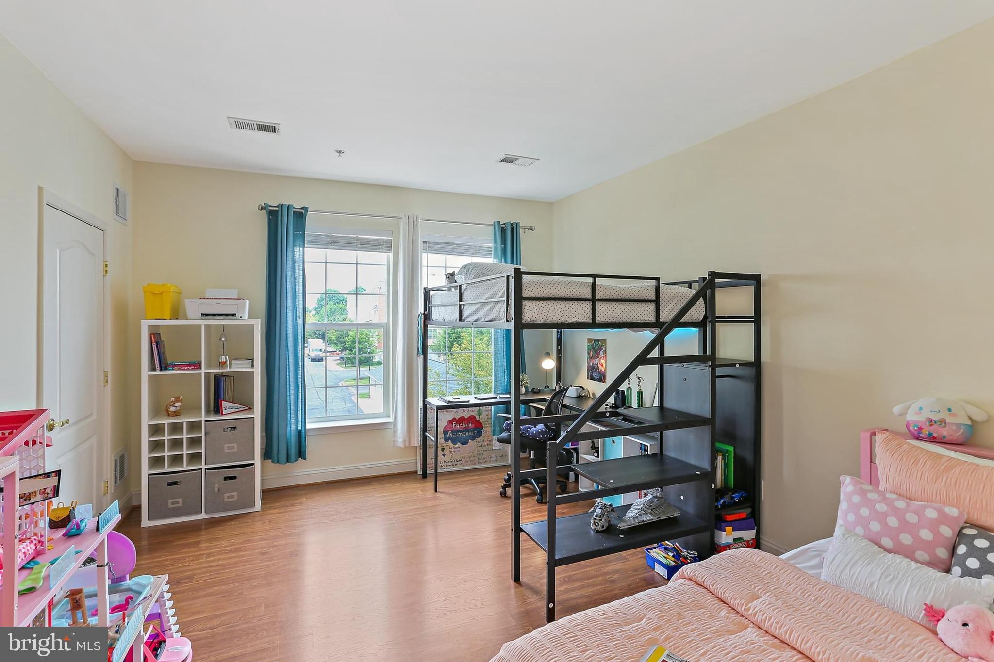 FIELDSTONE - Residential