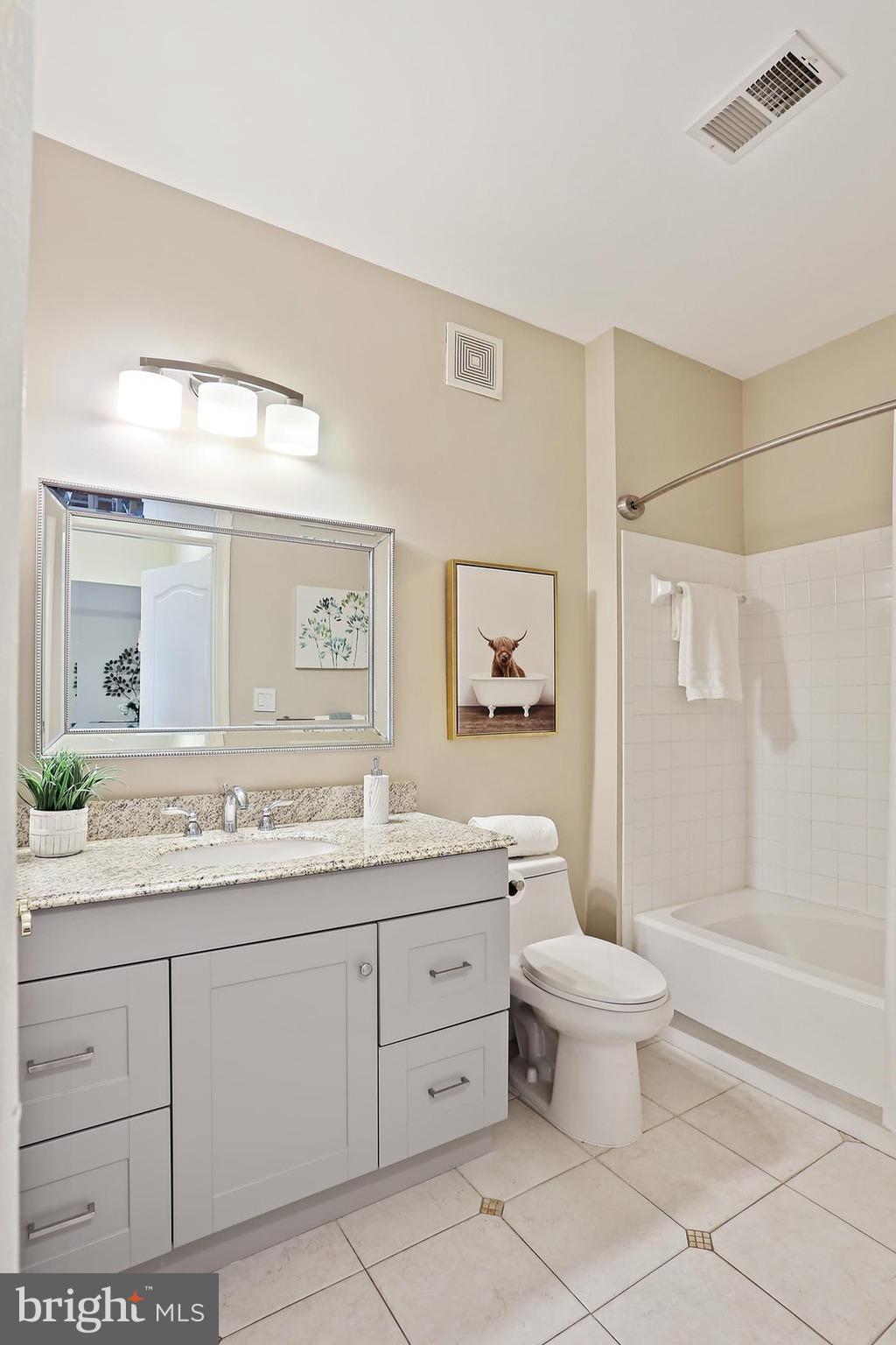 FIELDSTONE - Residential