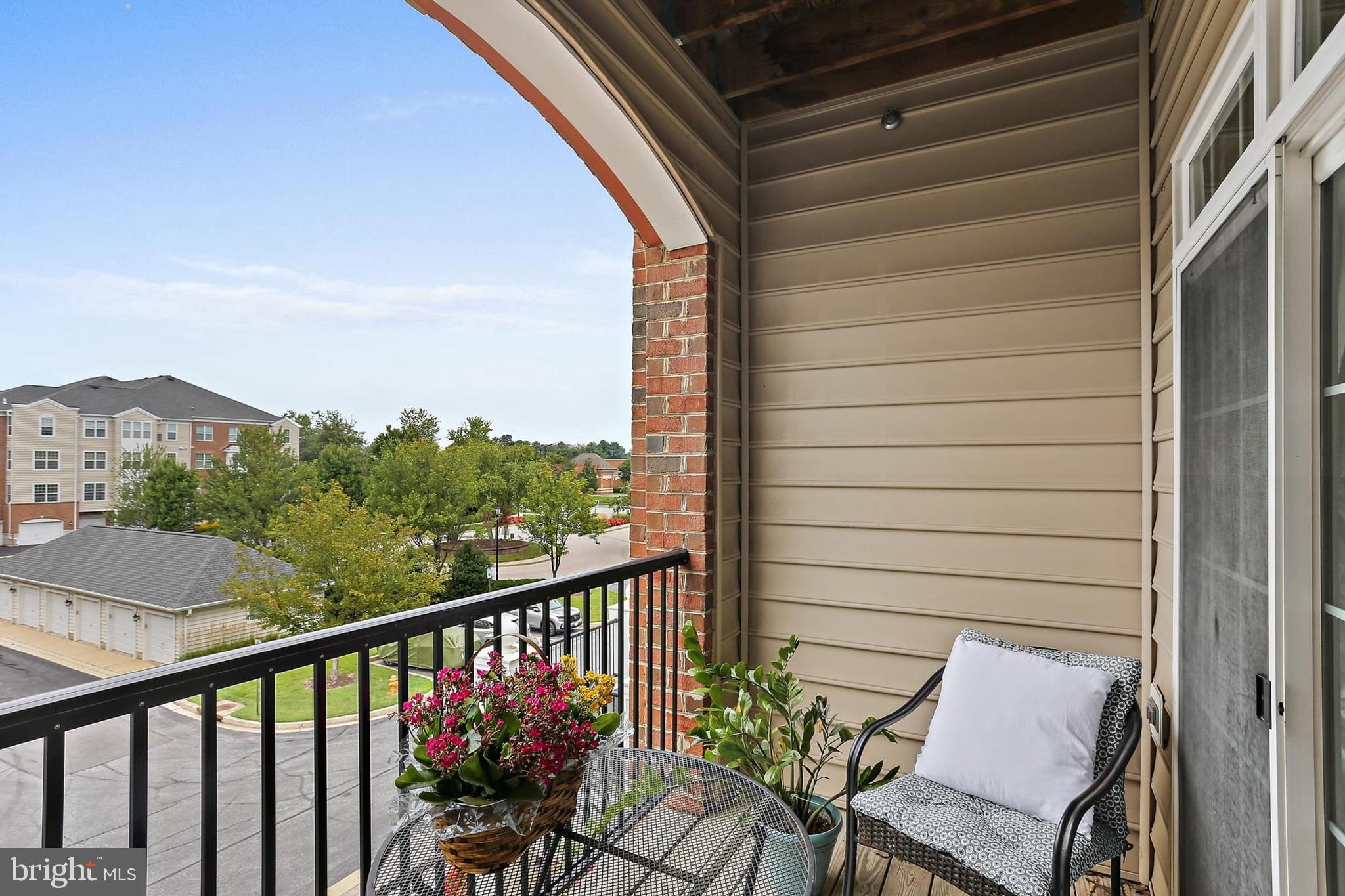 FIELDSTONE - Residential