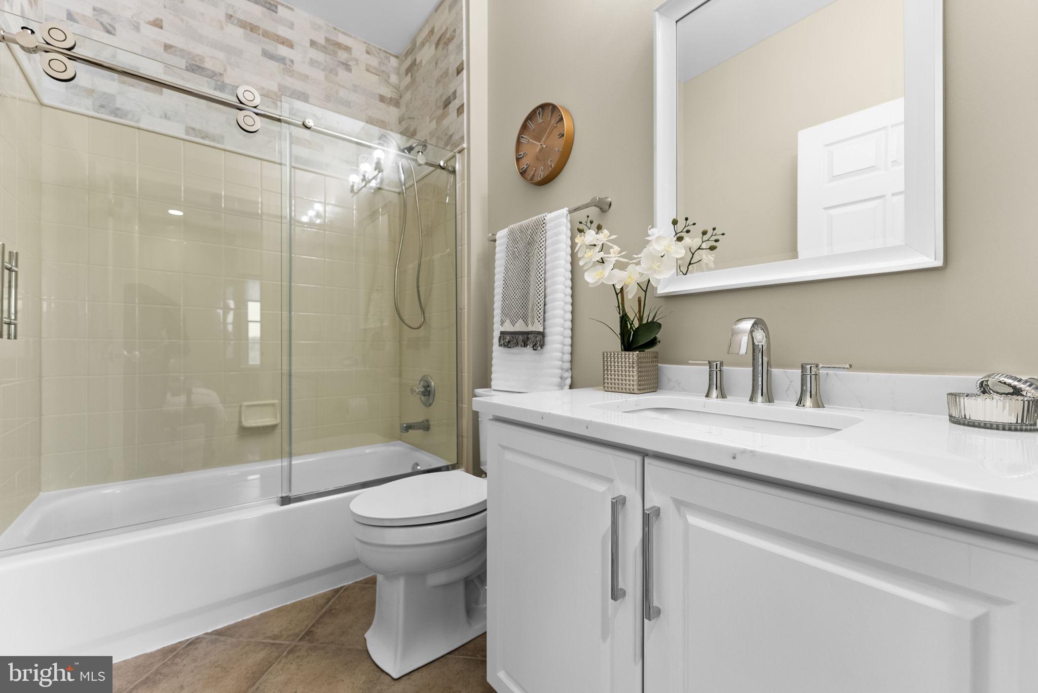 HIGH POINTE AT HOP - Residential