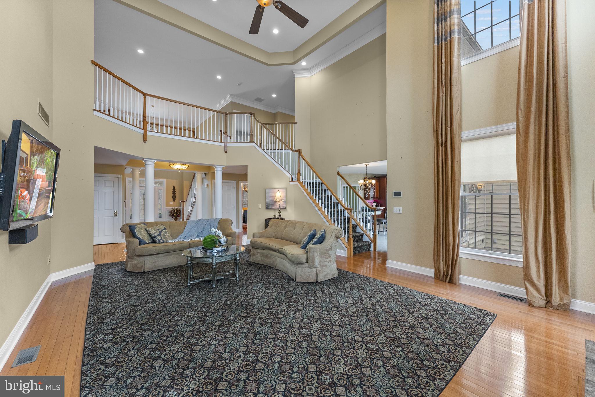 HIGH POINTE AT HOP - Residential