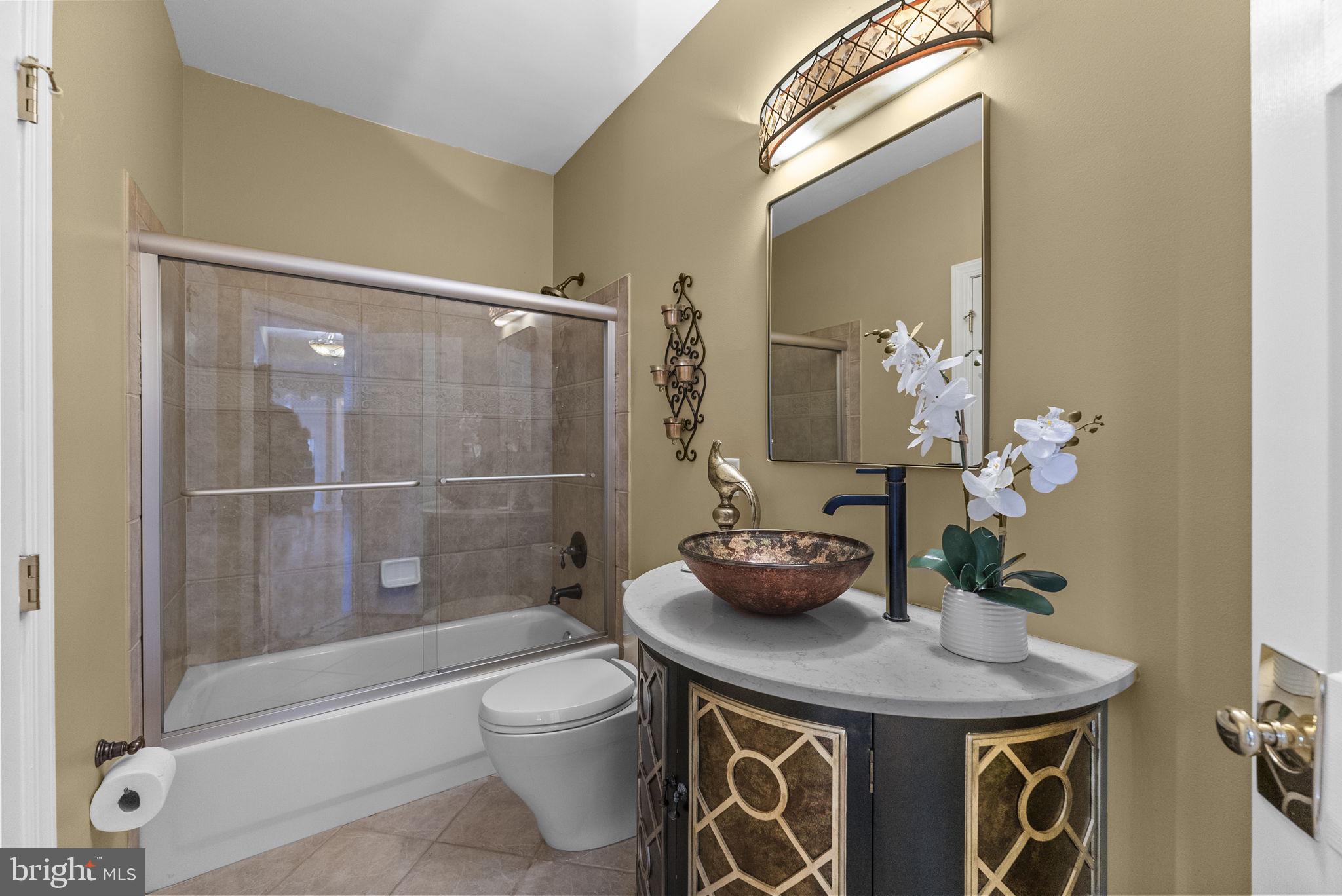 HIGH POINTE AT HOP - Residential