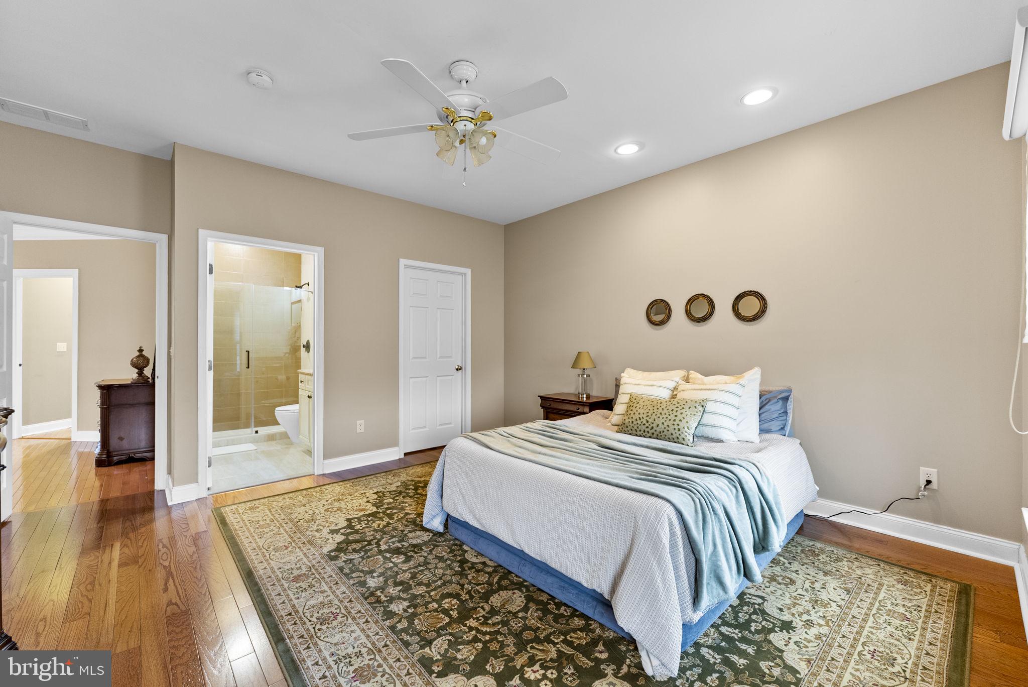 HIGH POINTE AT HOP - Residential