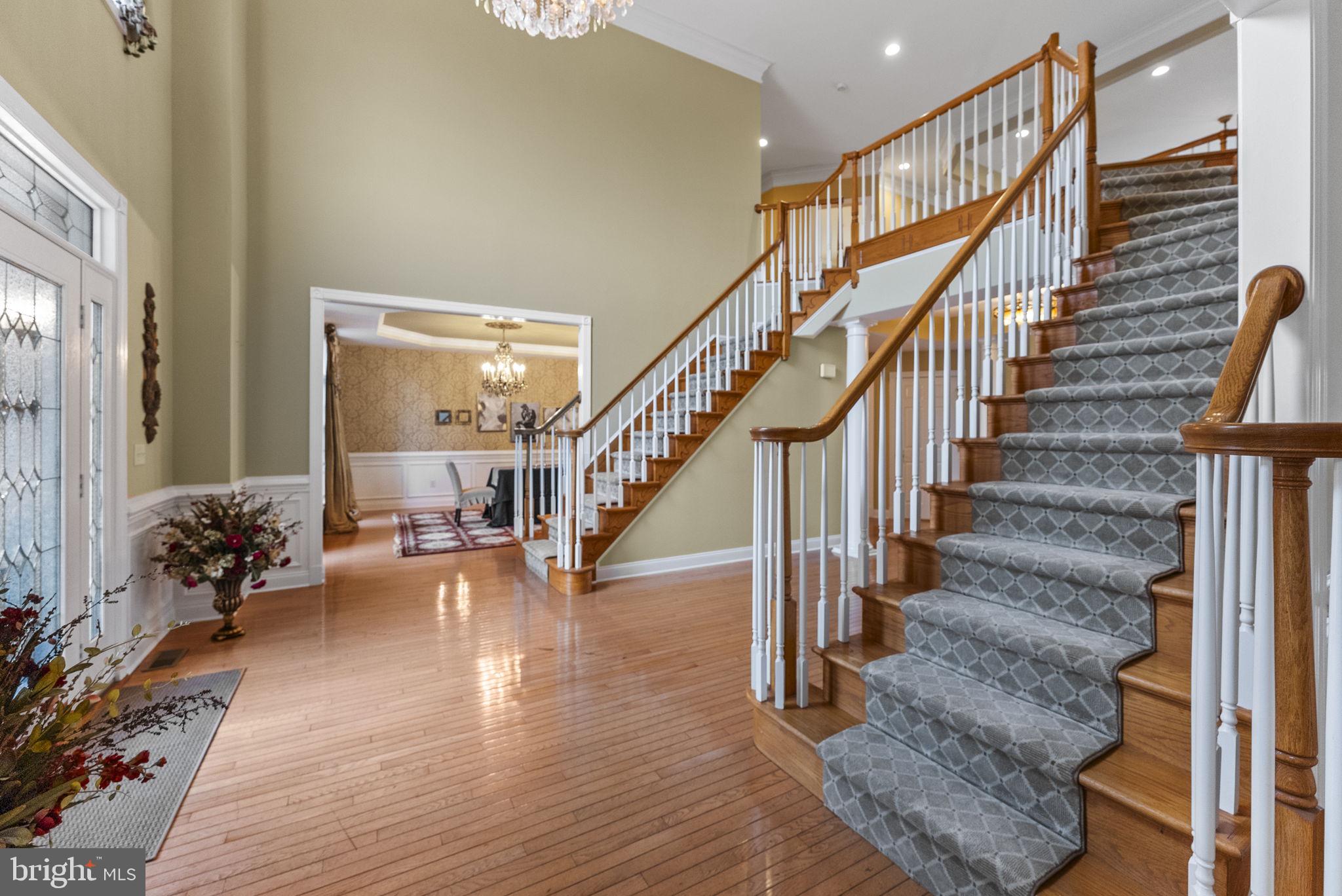 HIGH POINTE AT HOP - Residential