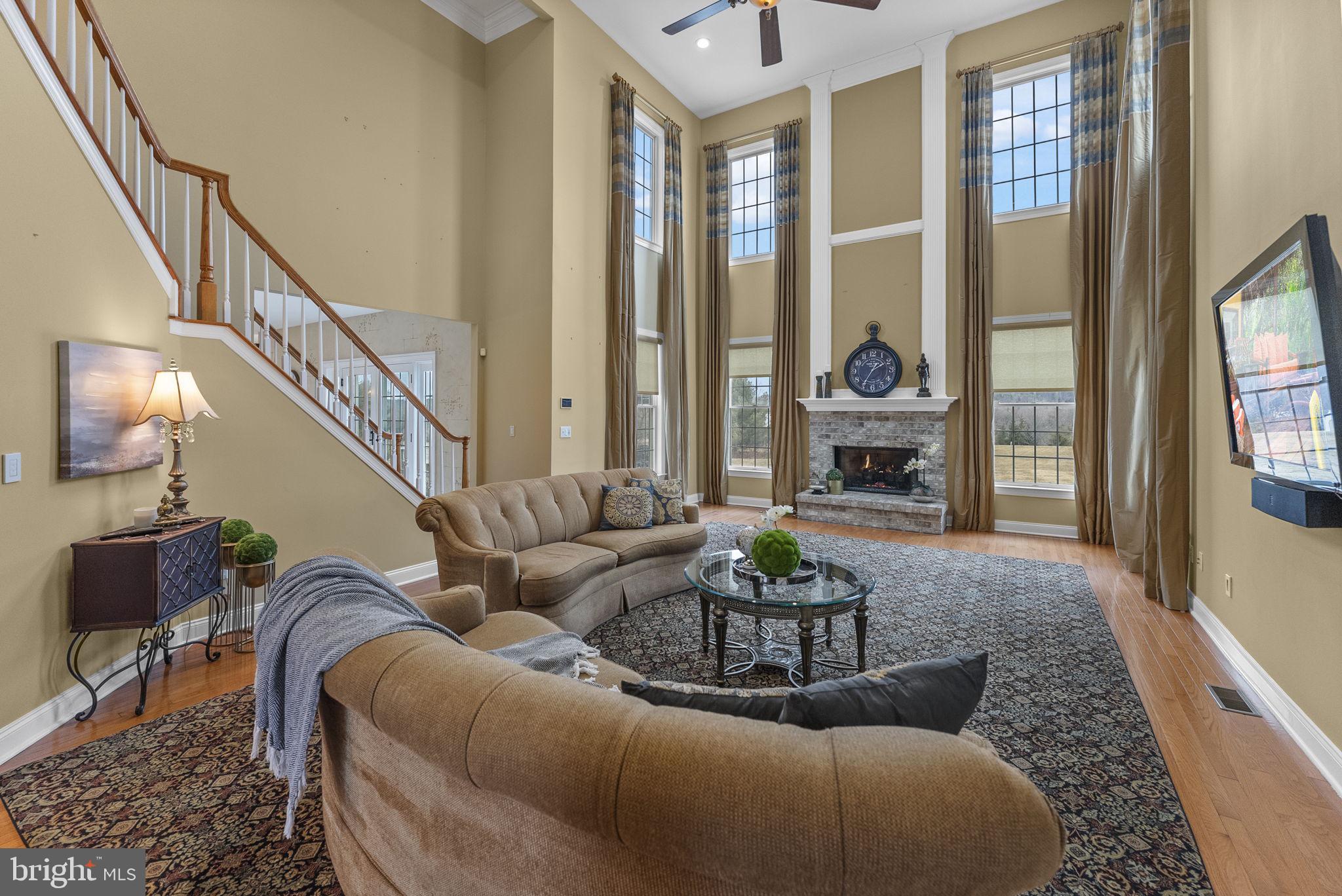 HIGH POINTE AT HOP - Residential