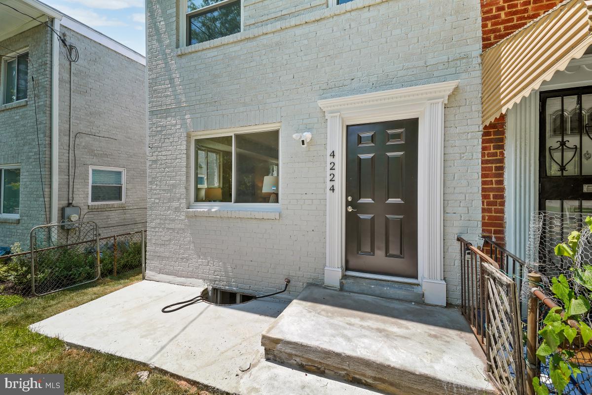 4224 SOUTHERN AVENUE SE