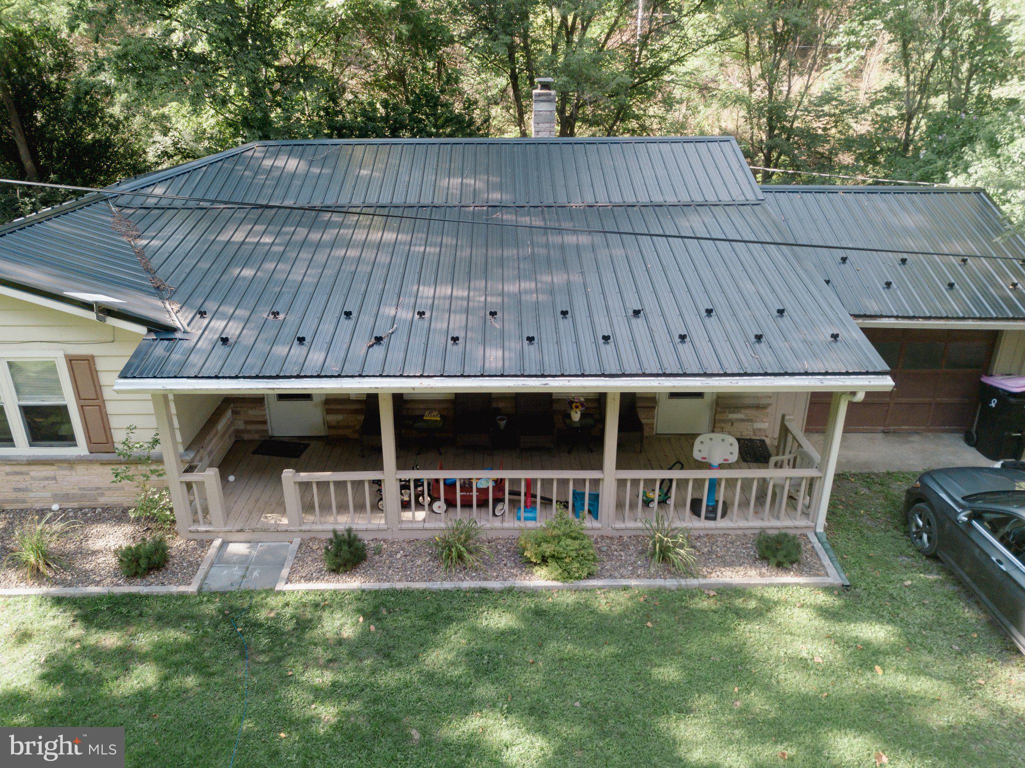 21815 CROGHAN PIKE