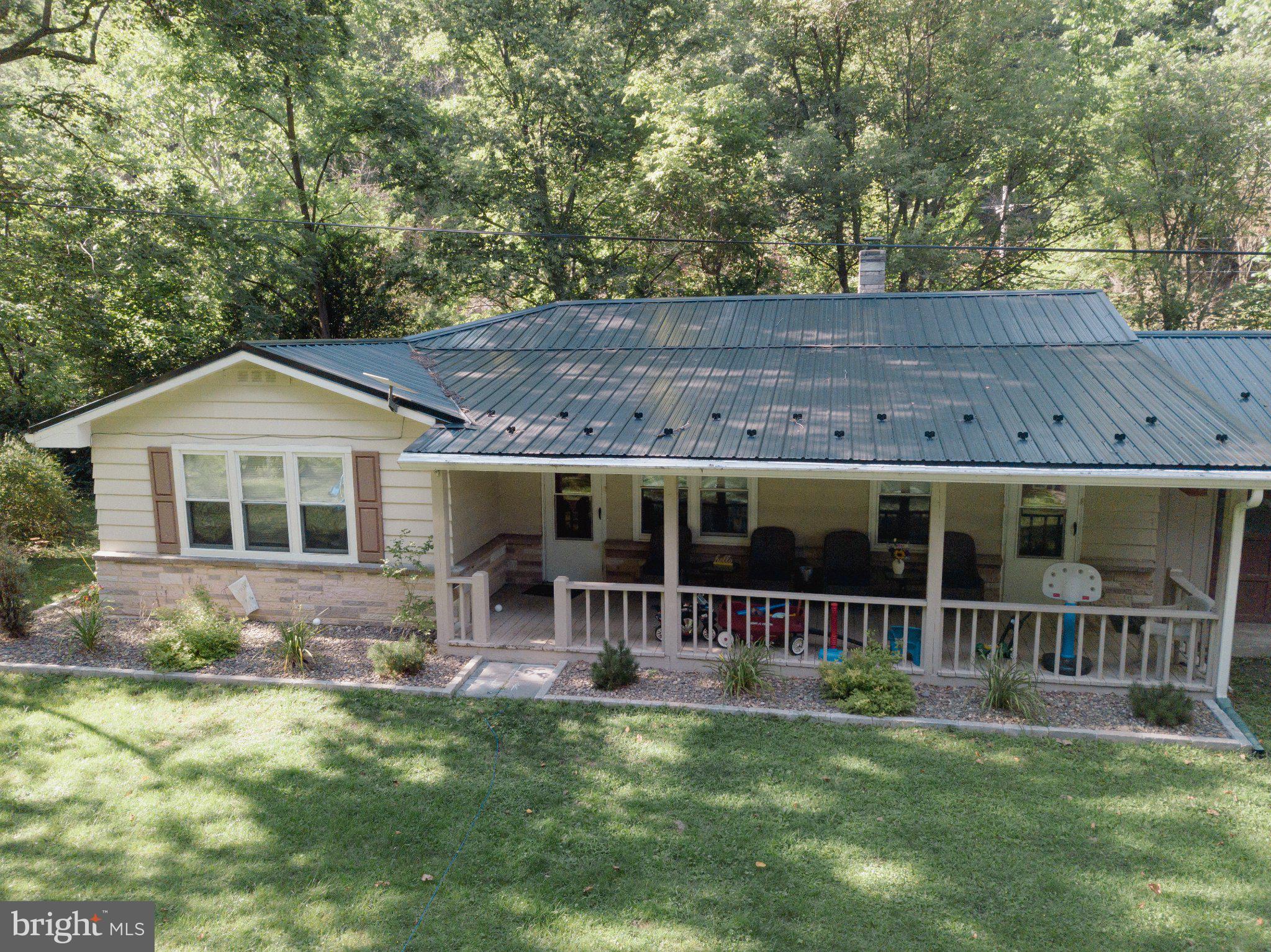 21815 CROGHAN PIKE