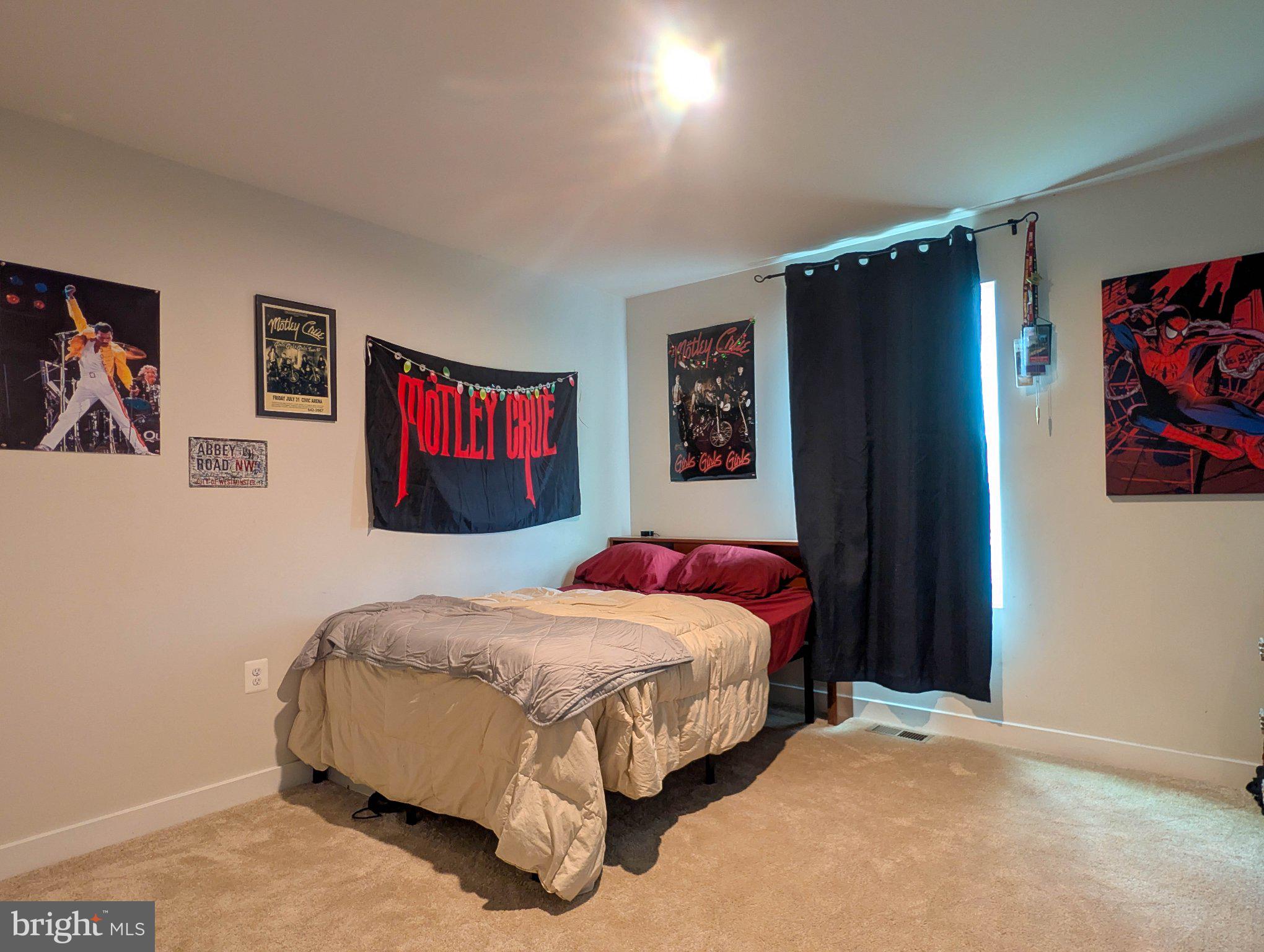 BAKER HEIGHTS - Residential