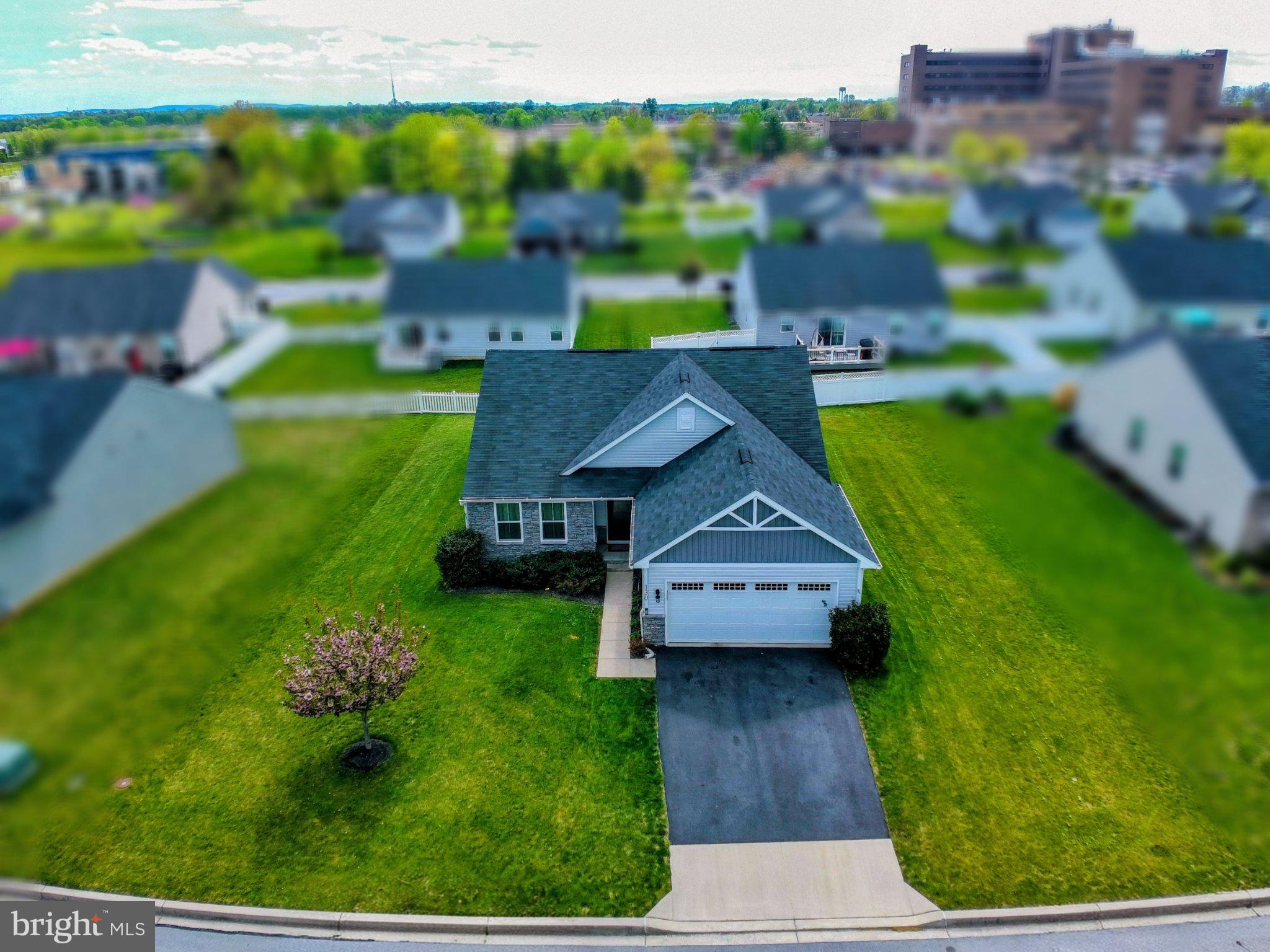 BAKER HEIGHTS - Residential