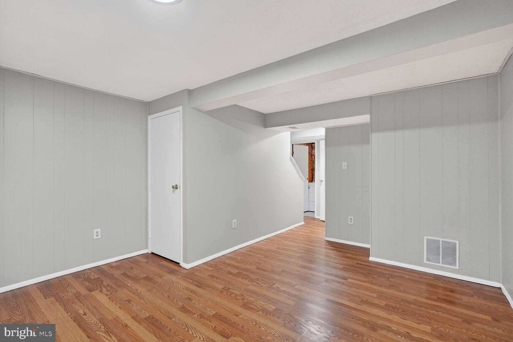 DAMASCUS VALLEY PARK - Residential