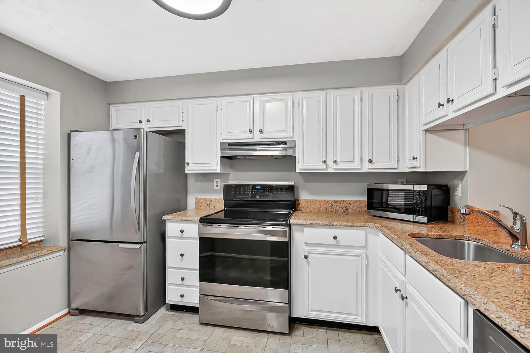 DAMASCUS VALLEY PARK - Residential