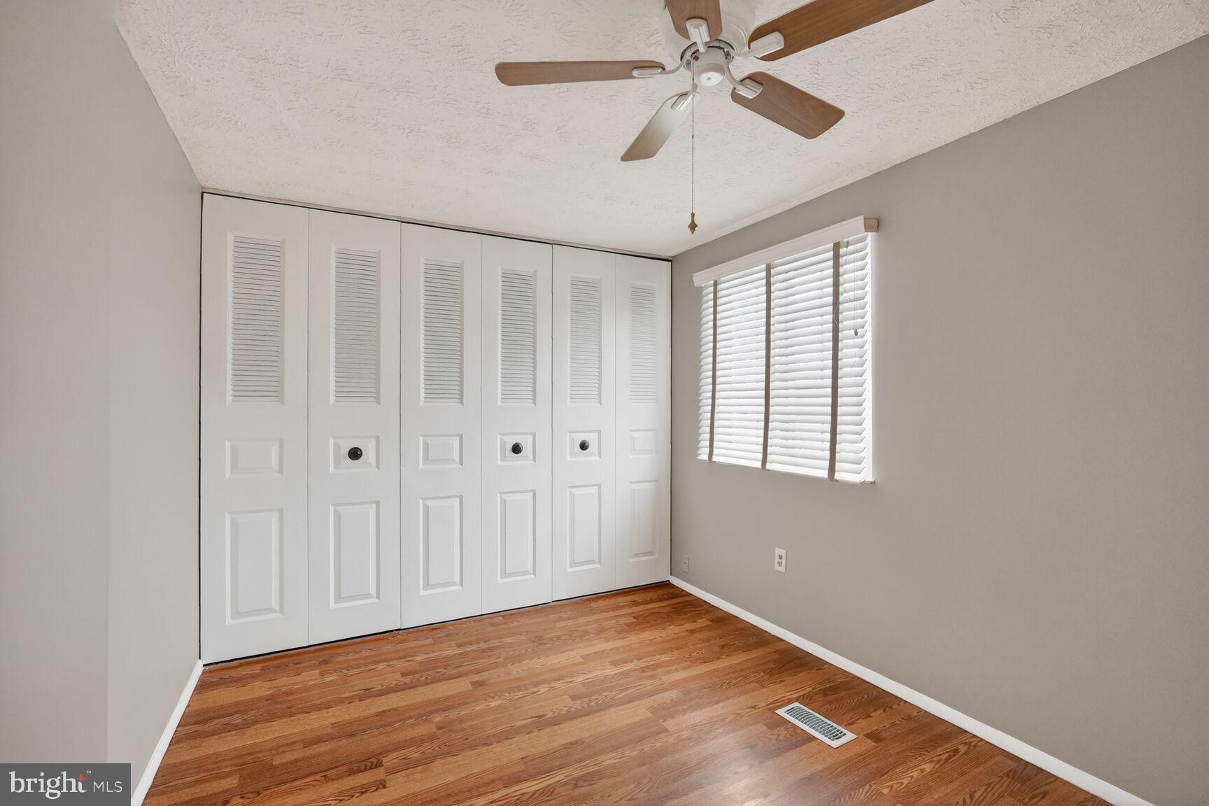 DAMASCUS VALLEY PARK - Residential