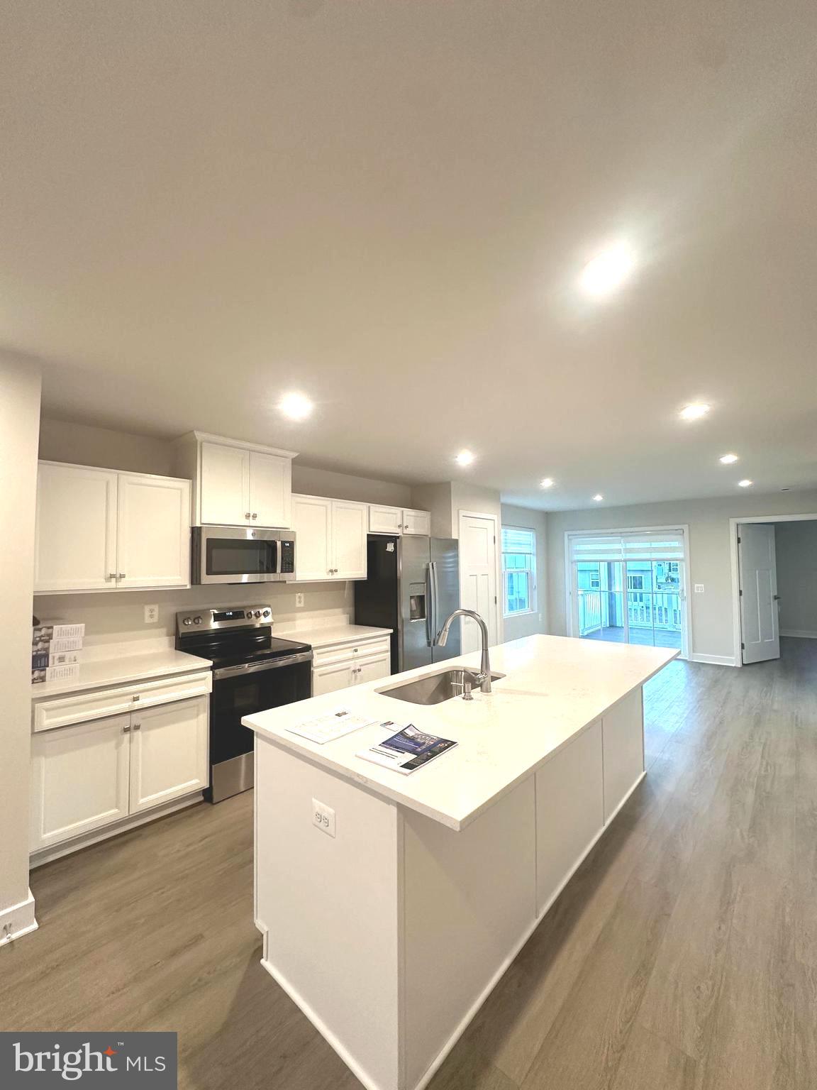 ARCADIA NORTH - Residential Lease